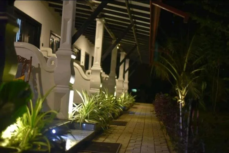 AMRON RESORT SIGIRIYA