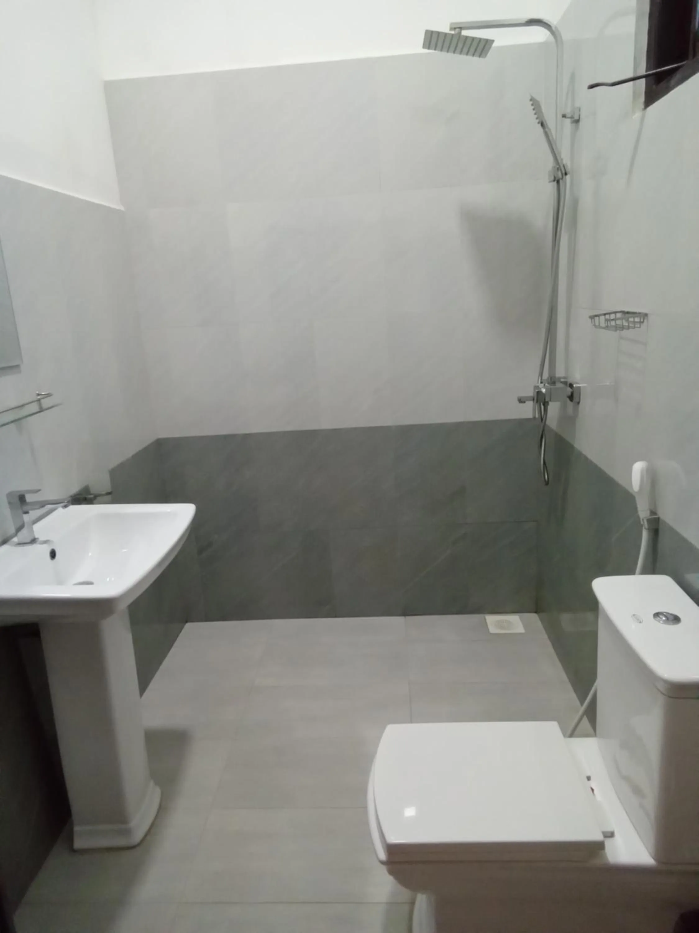 AMRON RESORT SIGIRIYA