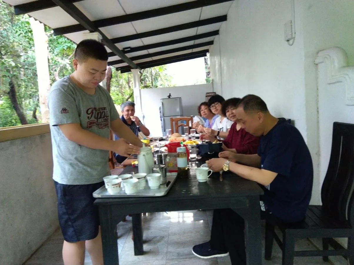 Restaurant/places to eat in AMRON RESORT SIGIRIYA