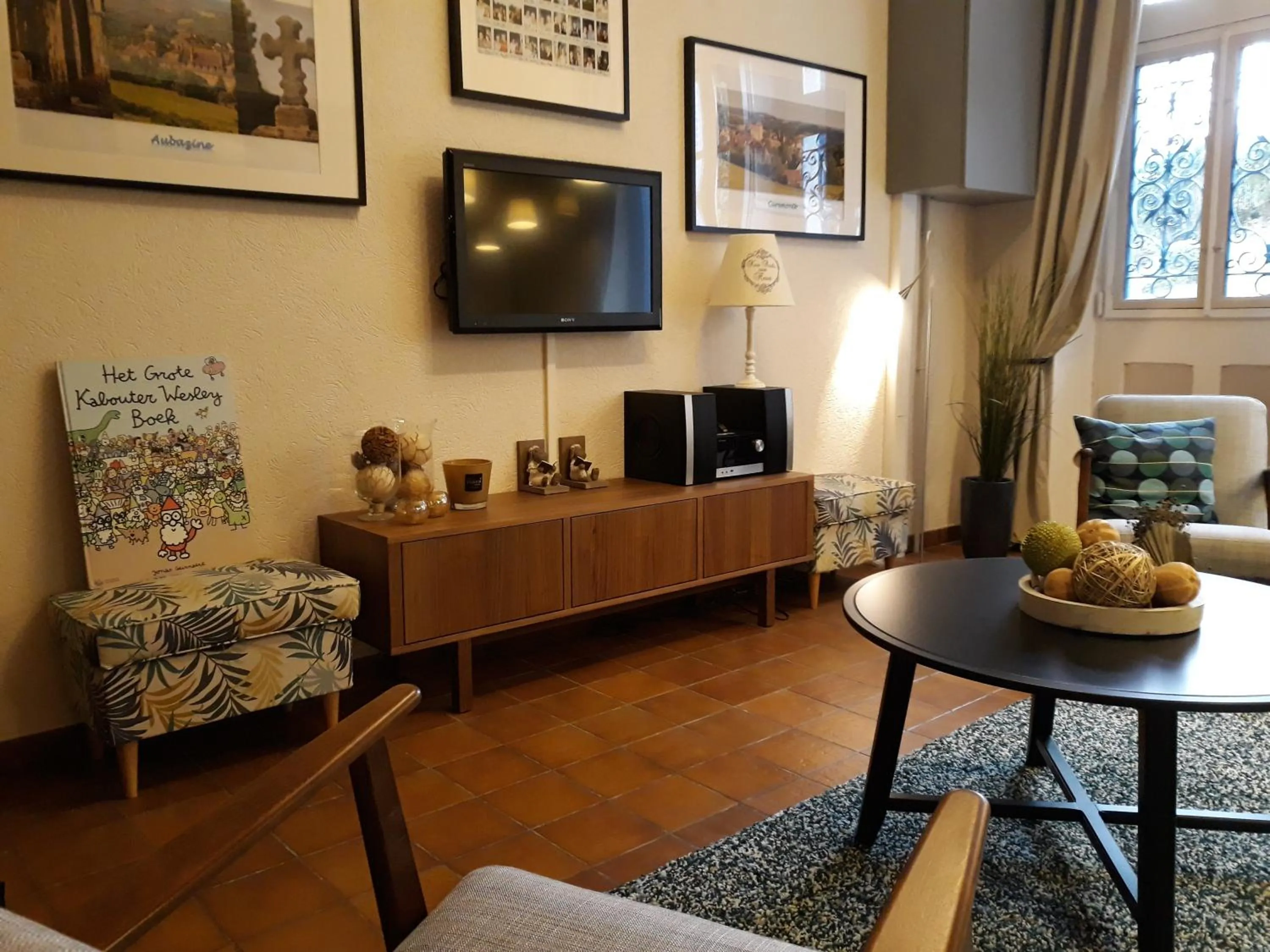 Communal lounge/ TV room in Le Parc des 4 Saisons