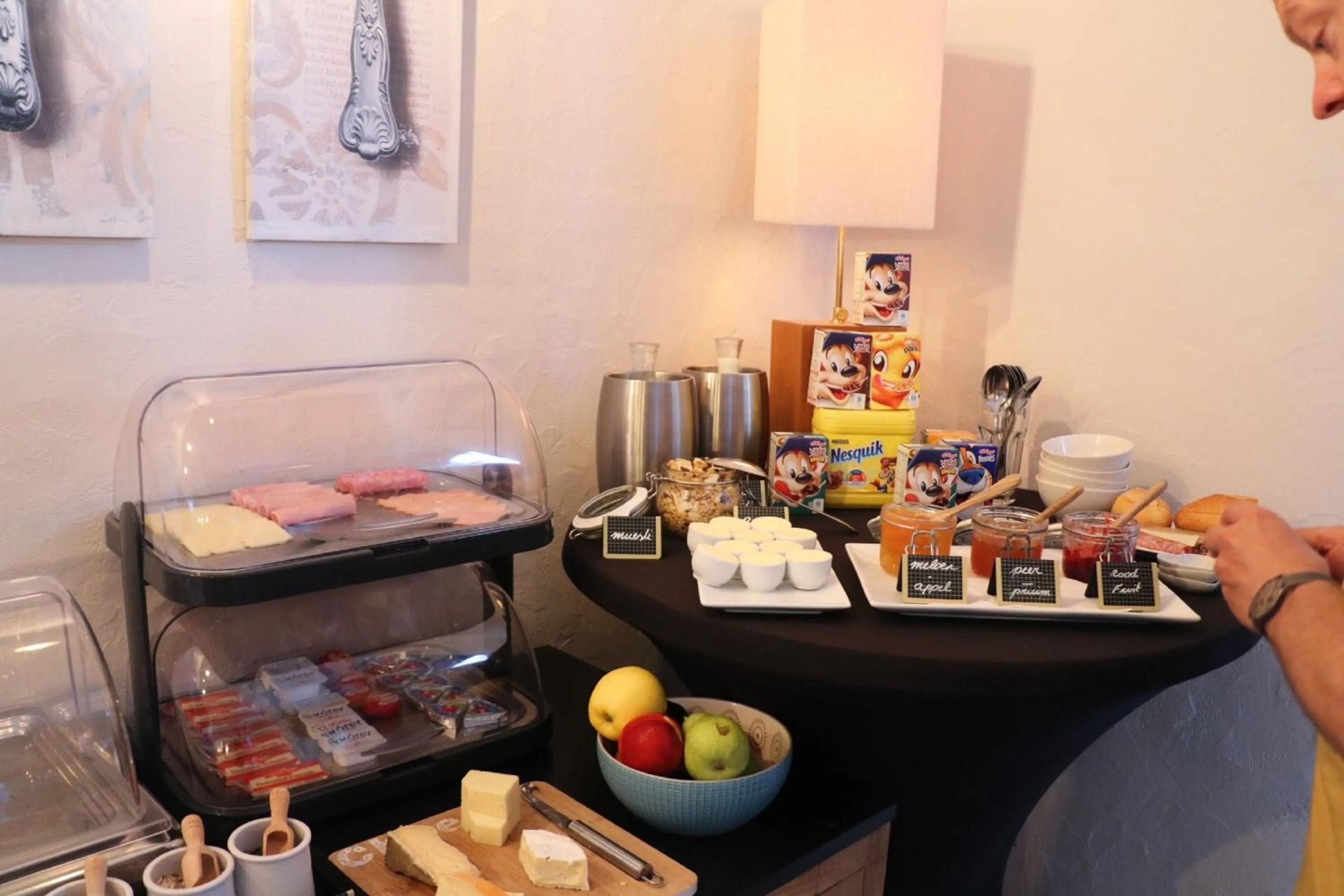 Breakfast in Le Parc des 4 Saisons