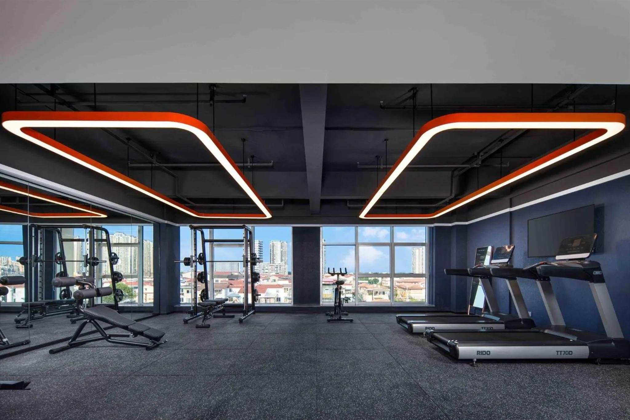 Fitness centre/facilities in Holiday Inn Express Mianyang Sci-Tech City by IHG