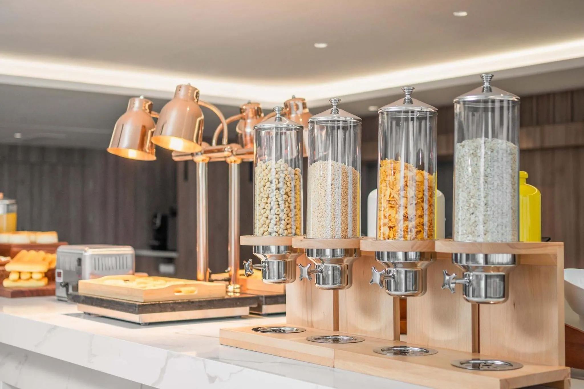 Restaurant/places to eat in Holiday Inn Express Mianyang Sci-Tech City by IHG