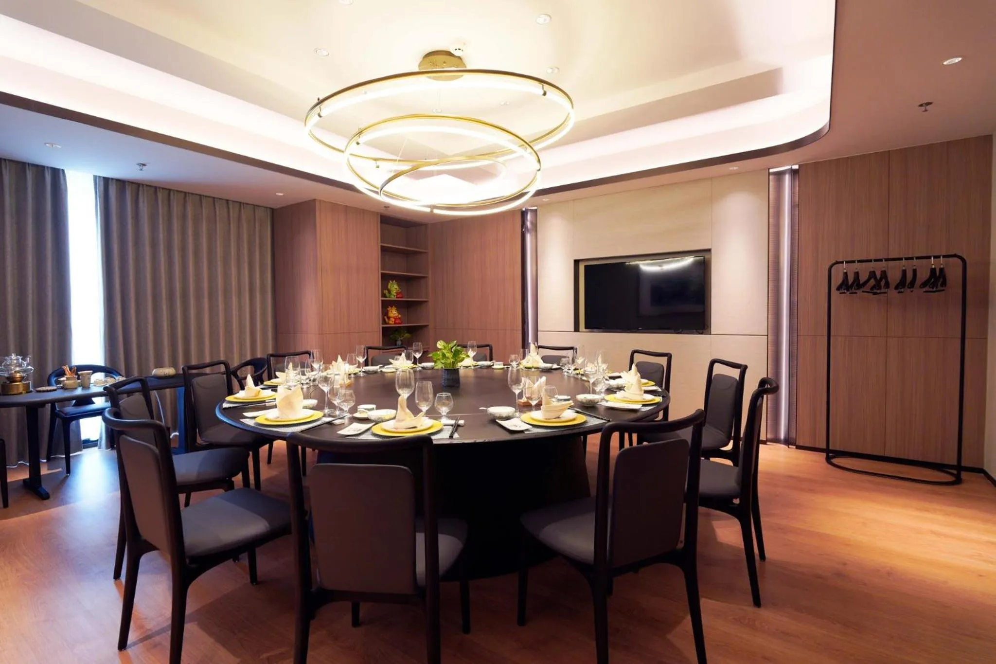 Restaurant/places to eat in Holiday Inn Express Shantou Chenghai