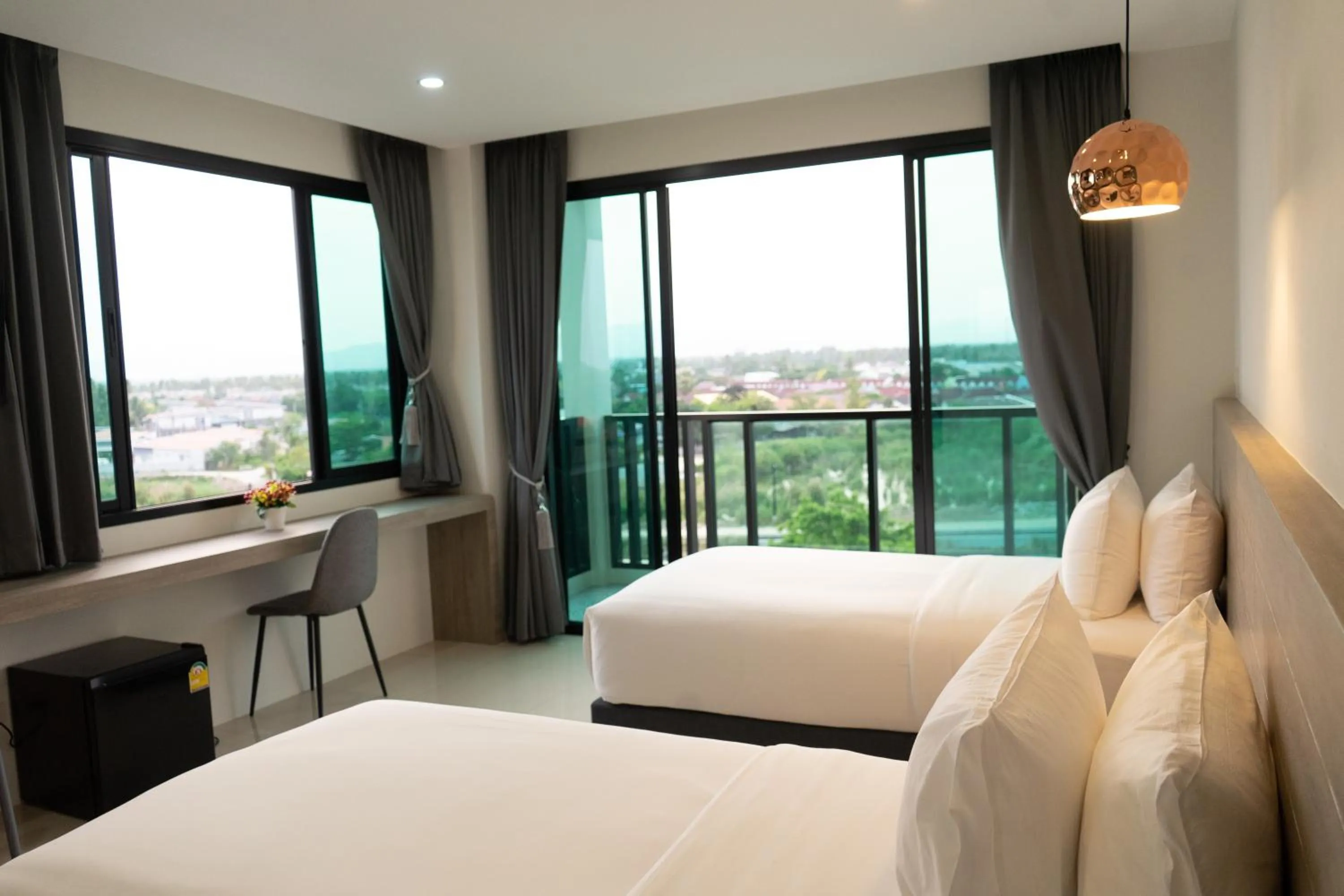 Bed in Mountain&Sea Hotel Prachuap