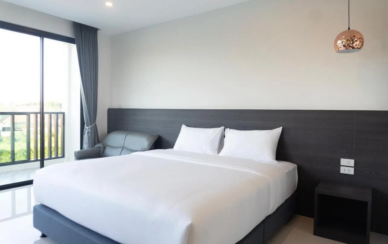 Bed in Mountain&Sea Hotel Prachuap