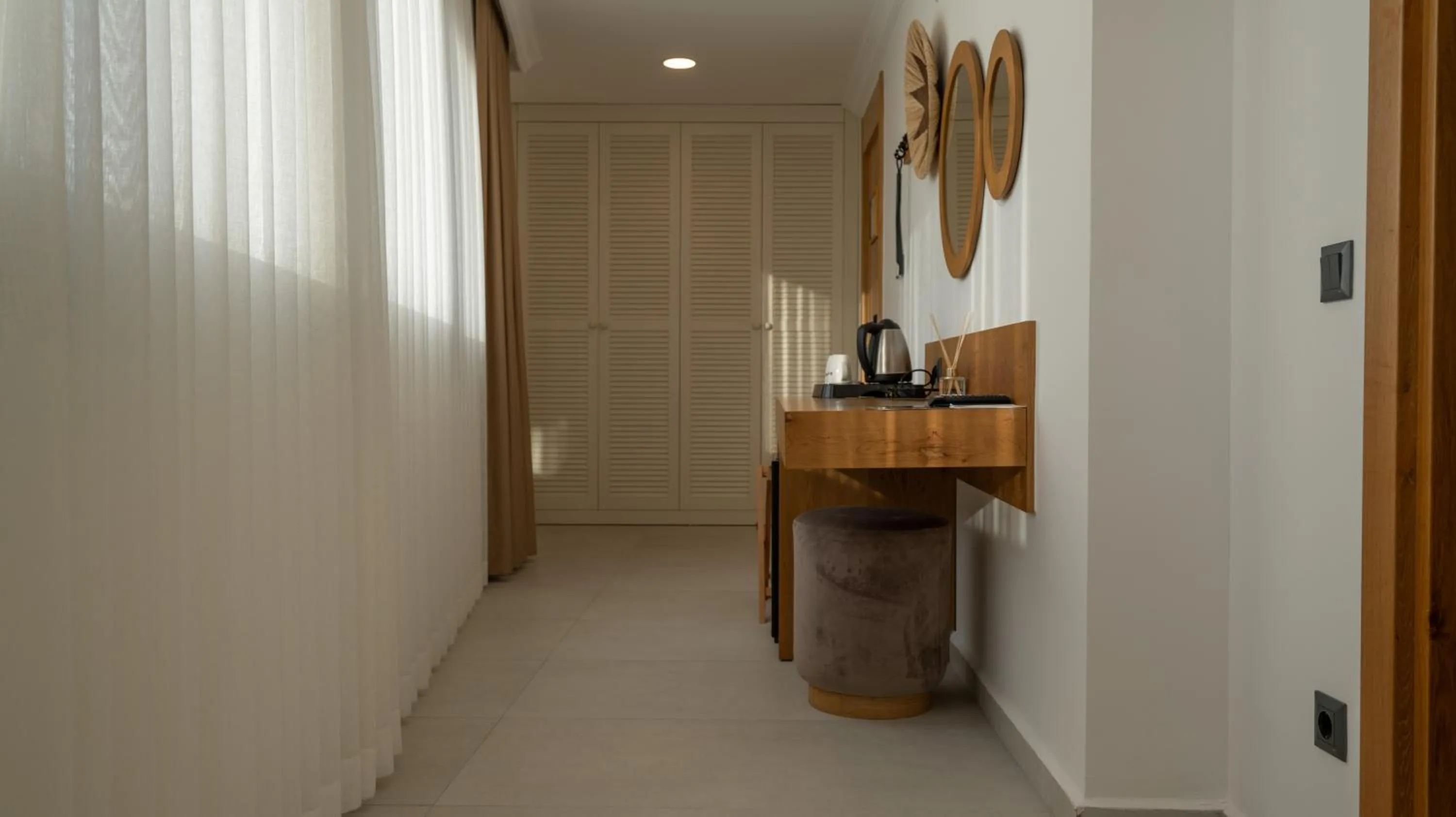 wardrobe in Blue Point Hotel Yalikavak