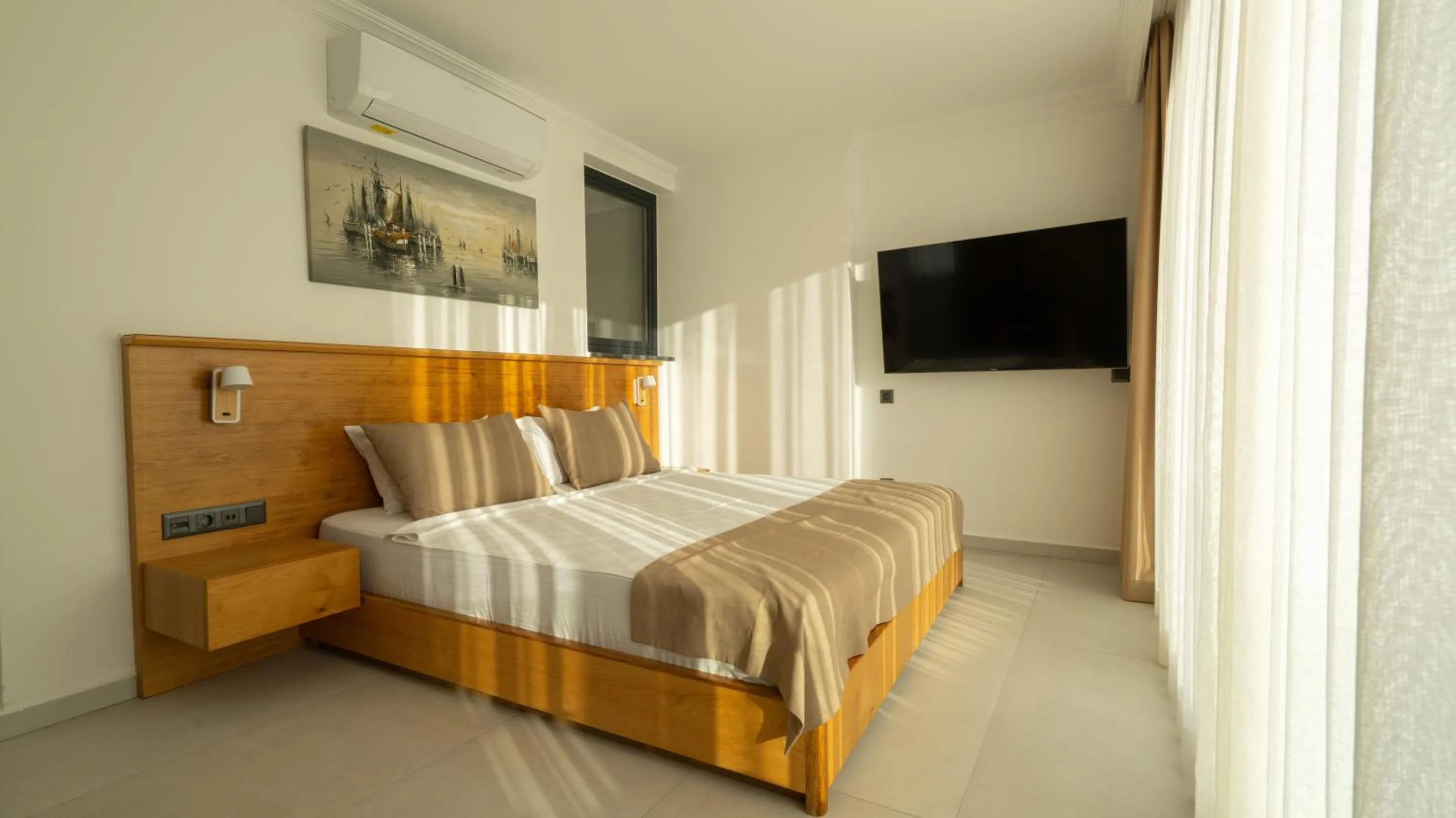 Bed in Blue Point Hotel Yalikavak