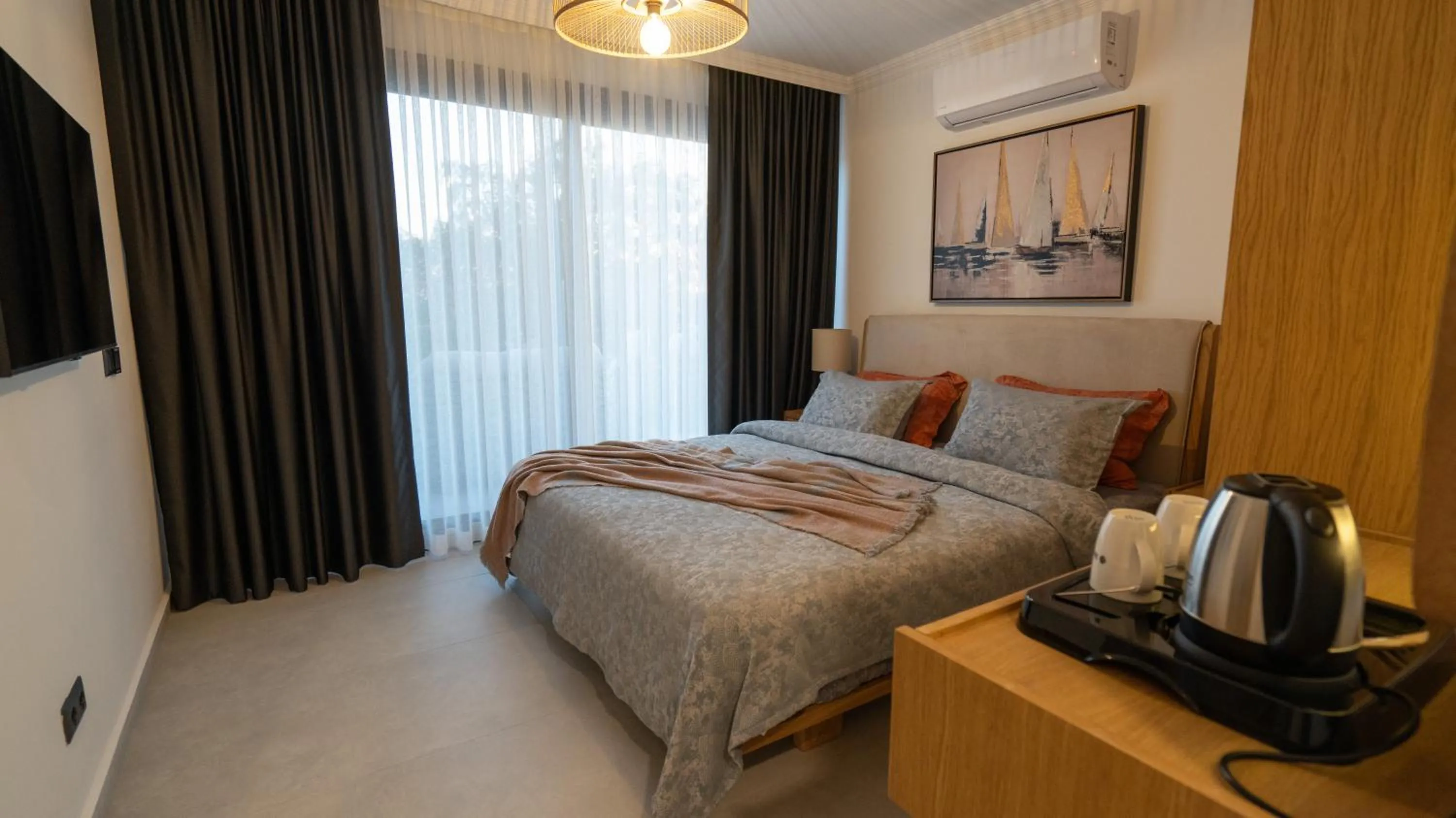 Bed in Blue Point Hotel Yalikavak