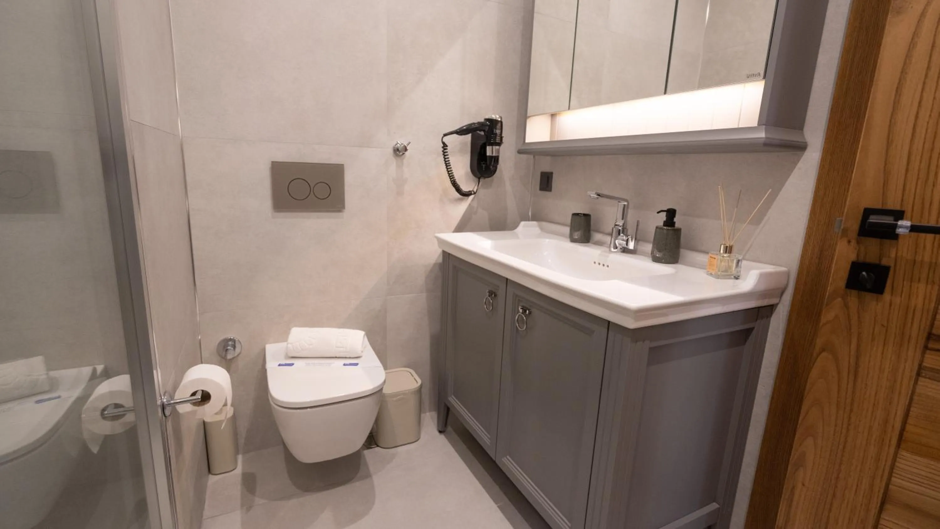 Toilet in Blue Point Hotel Yalikavak