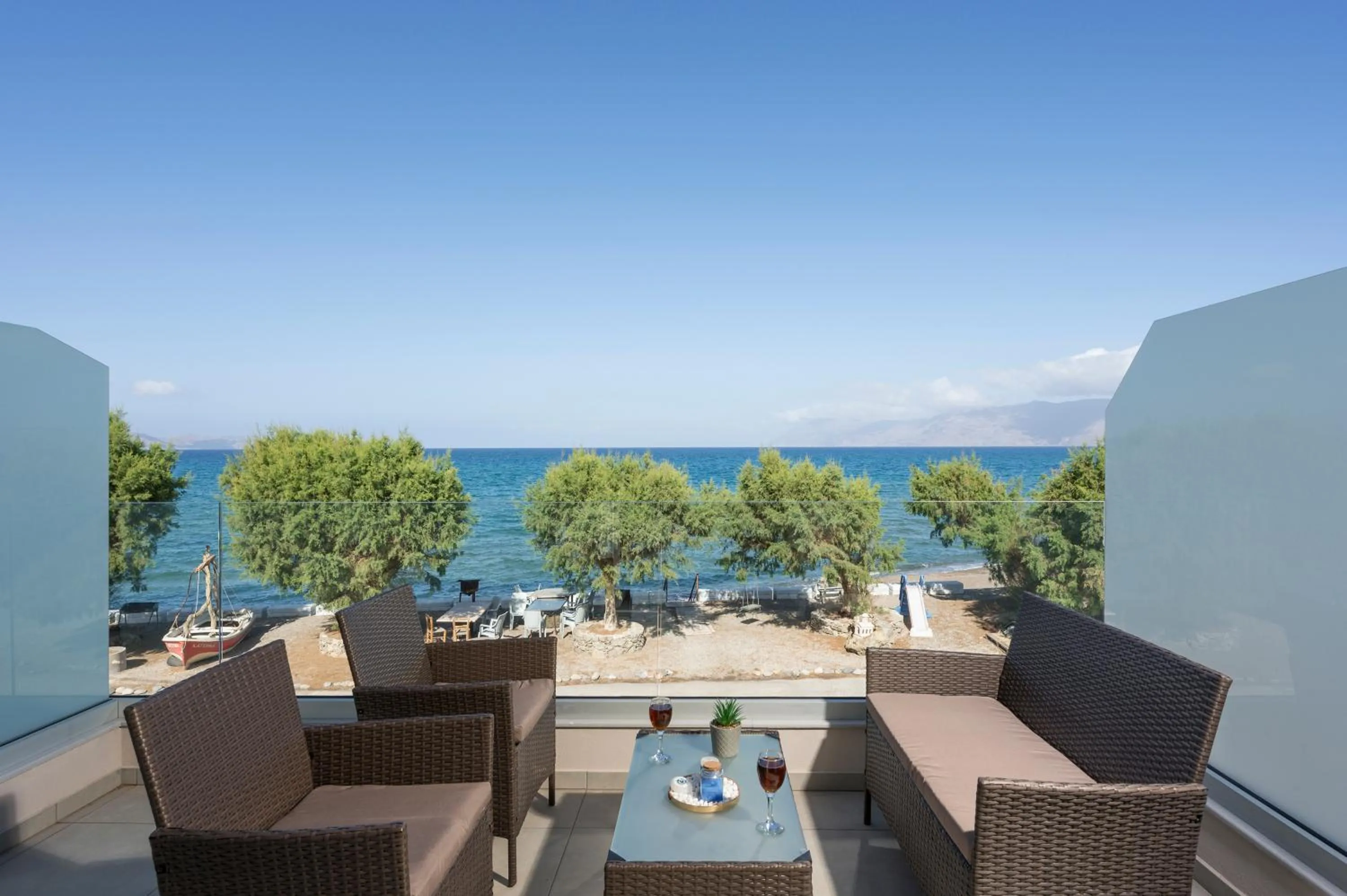 Alexia Seaview Apartments