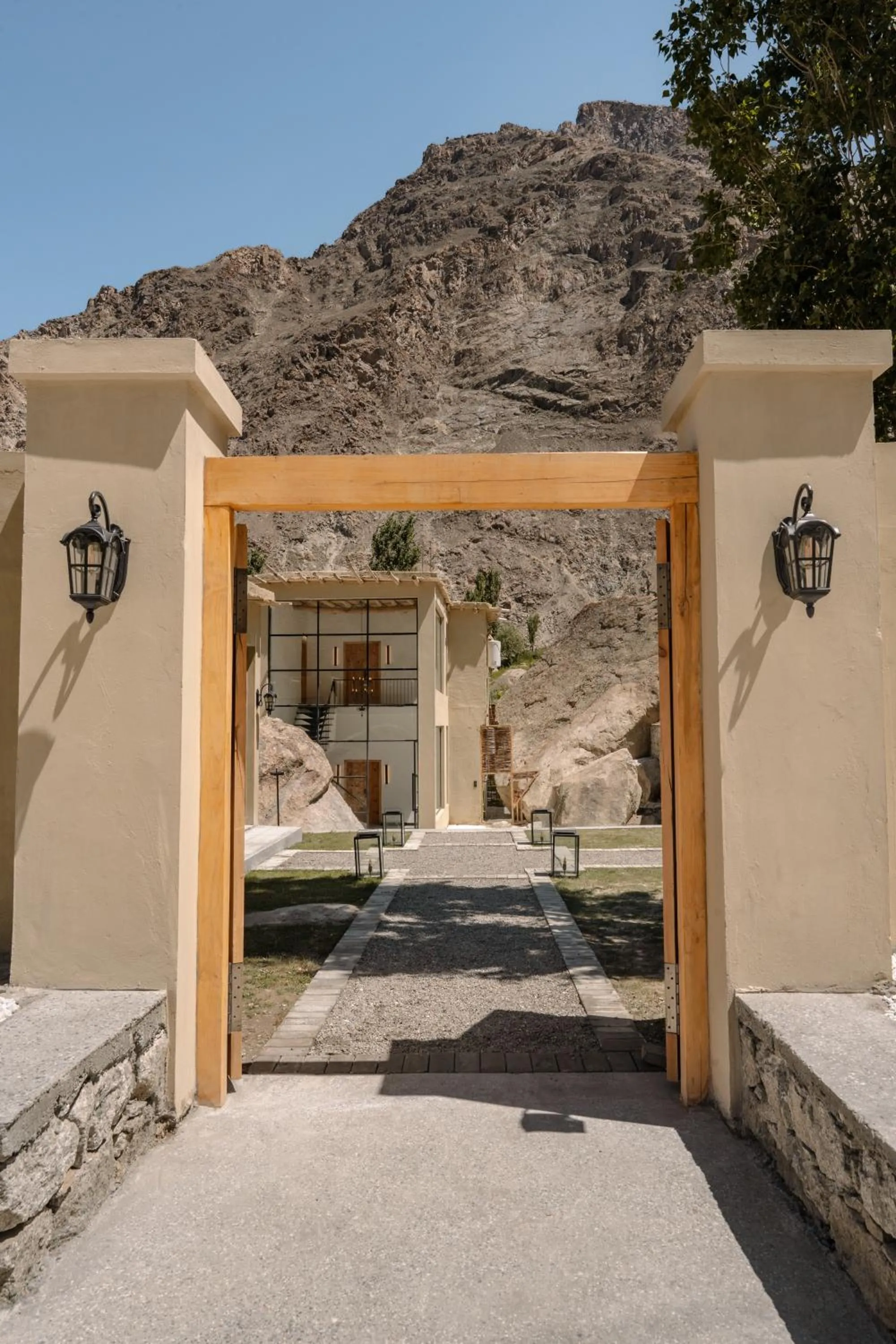 Facade/entrance in BROQ