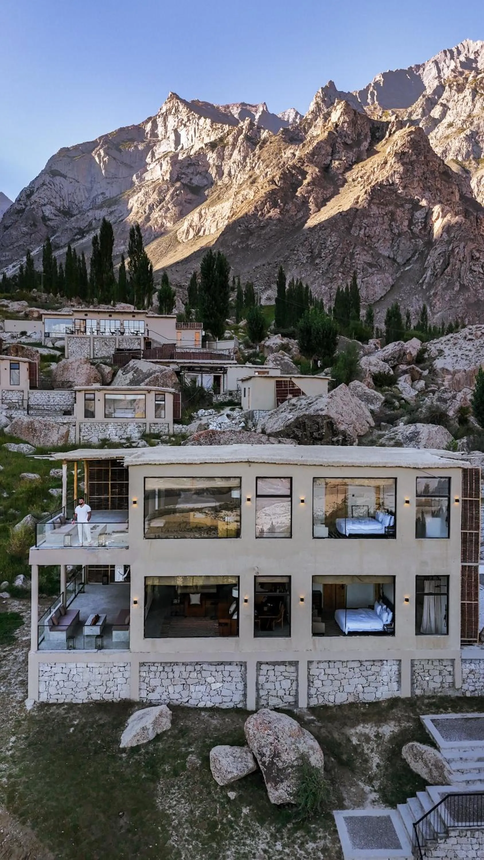 Property building in BROQ