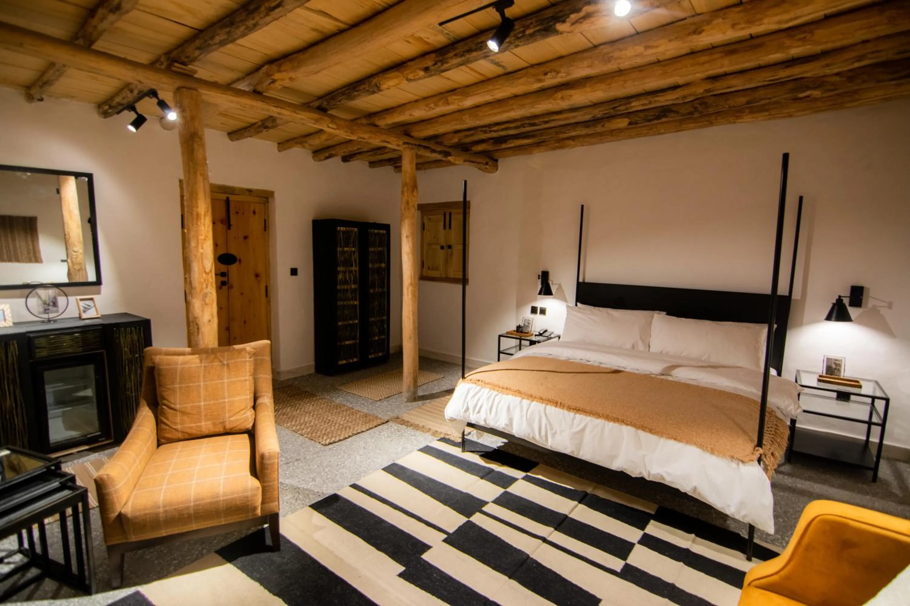 Bedroom, Bed in BROQ