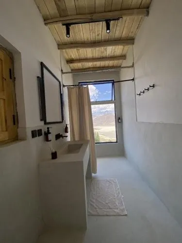 Bathroom in BROQ