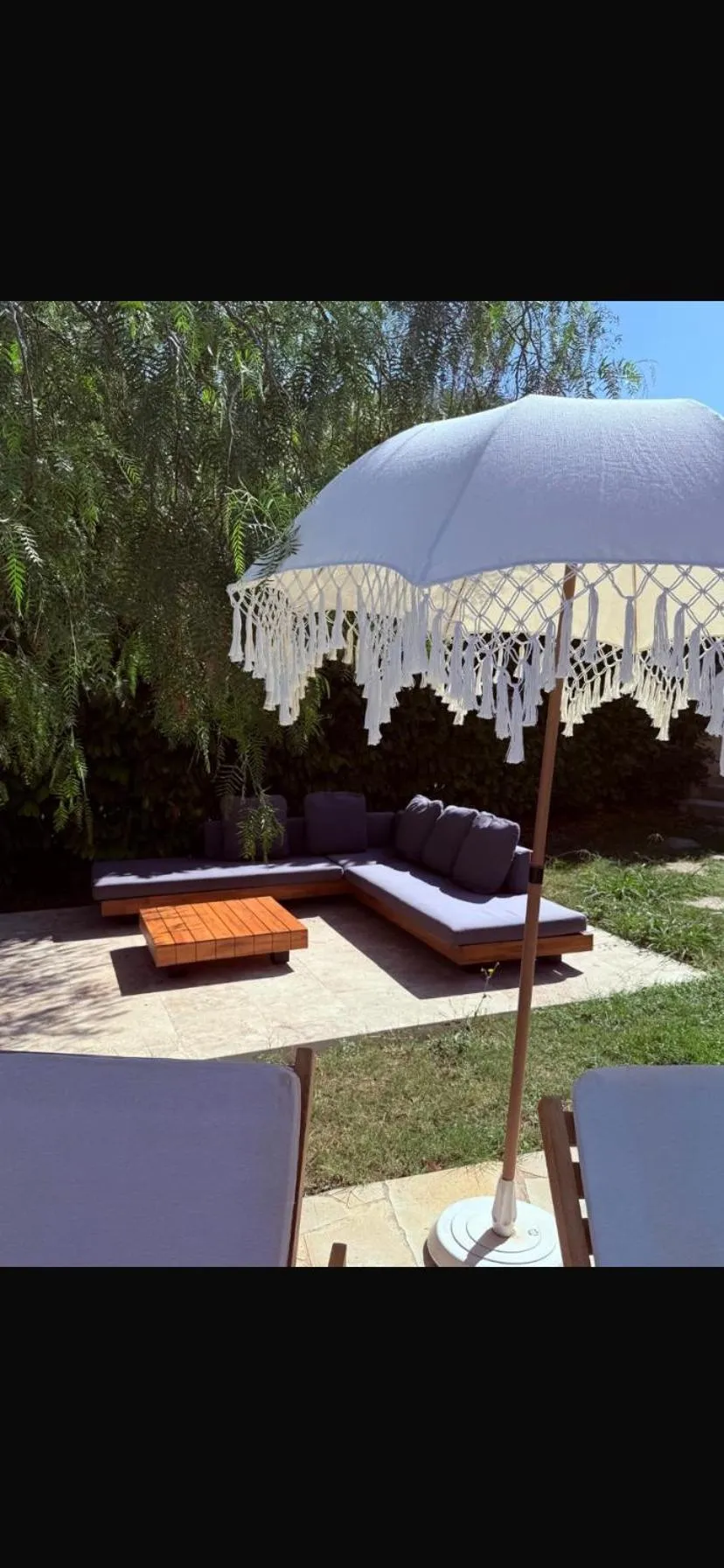 Natural landscape in Le Mas des Amandiers