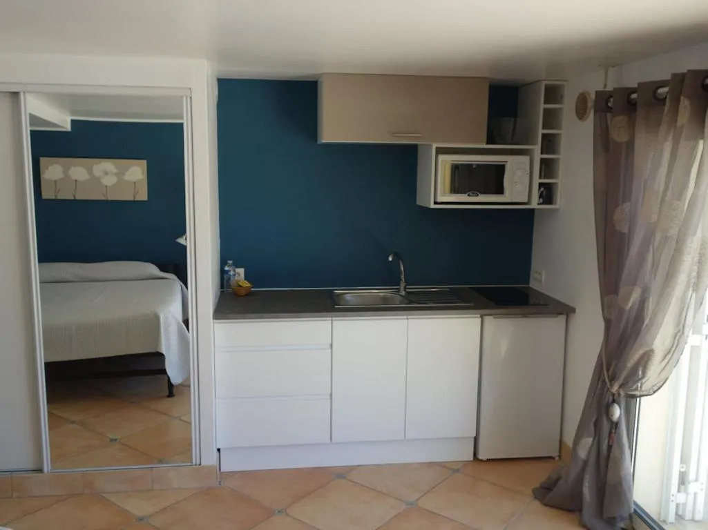 Le Mas des Amandiers