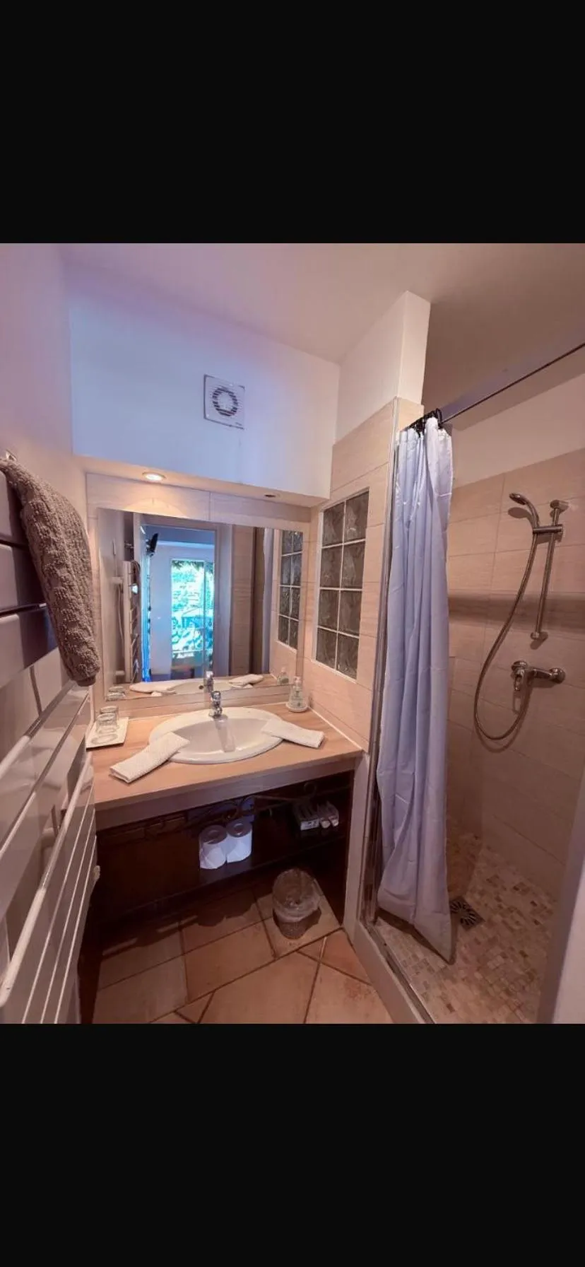 Le Mas des Amandiers