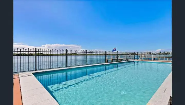 Maroochydore Riverfront Apartment