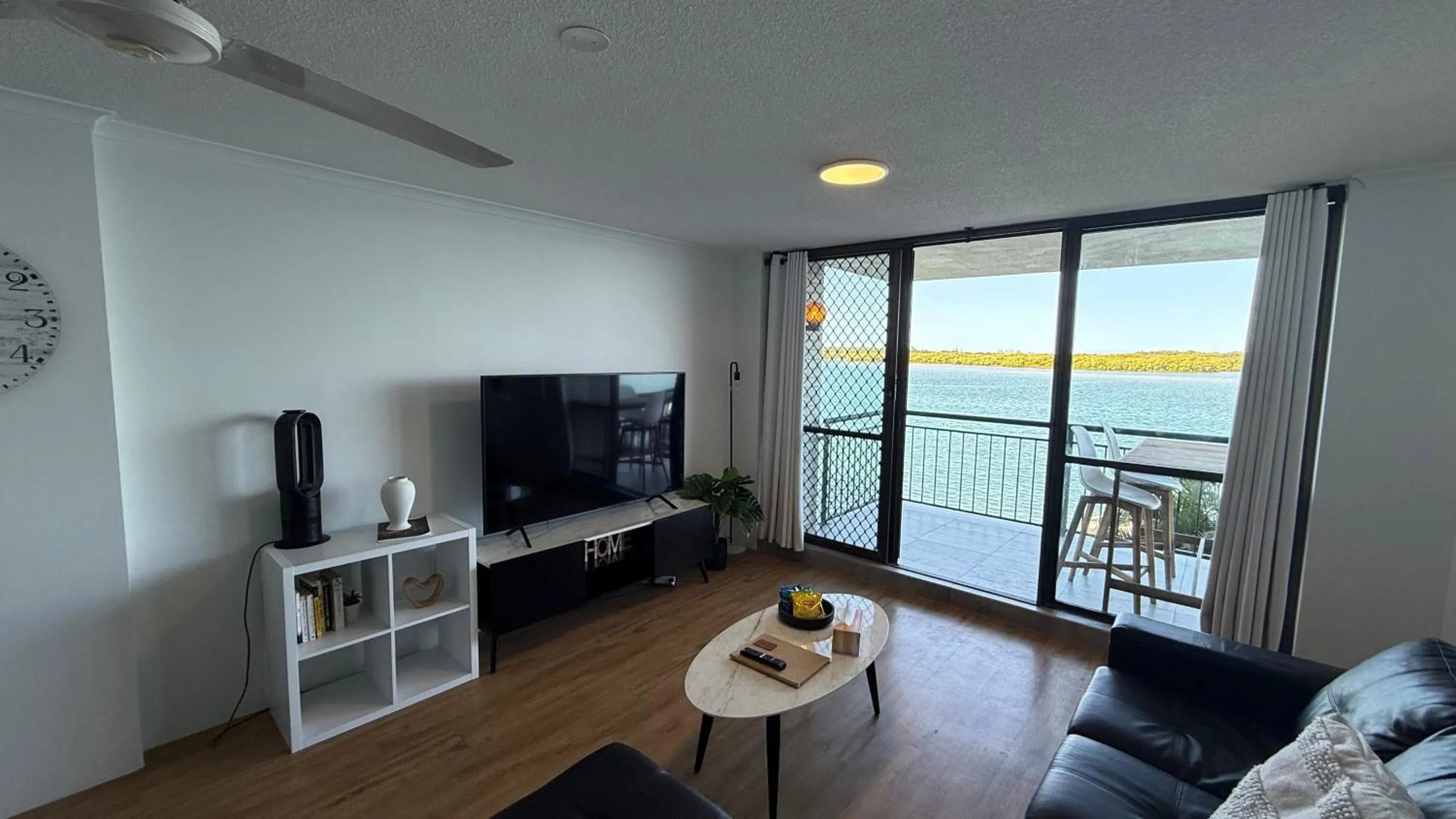 Maroochydore Riverfront Apartment