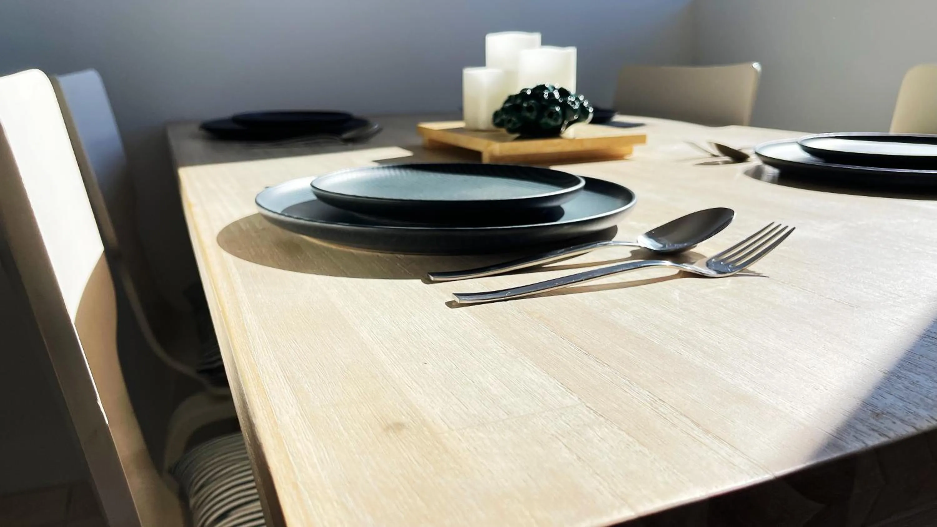 Dining area in Maroochydore Riverfront Apartment