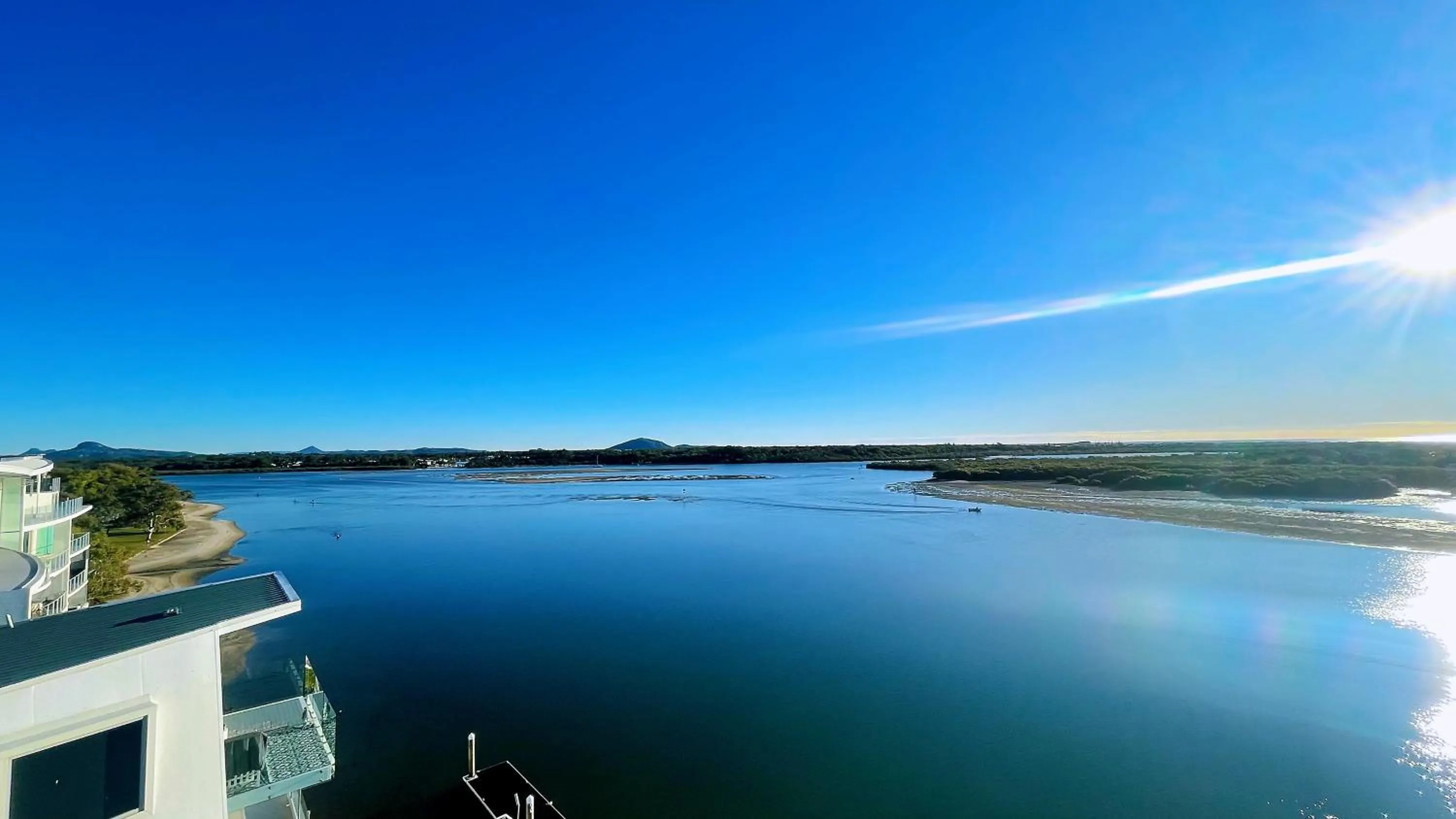 Natural landscape in Maroochydore Riverfront Apartment