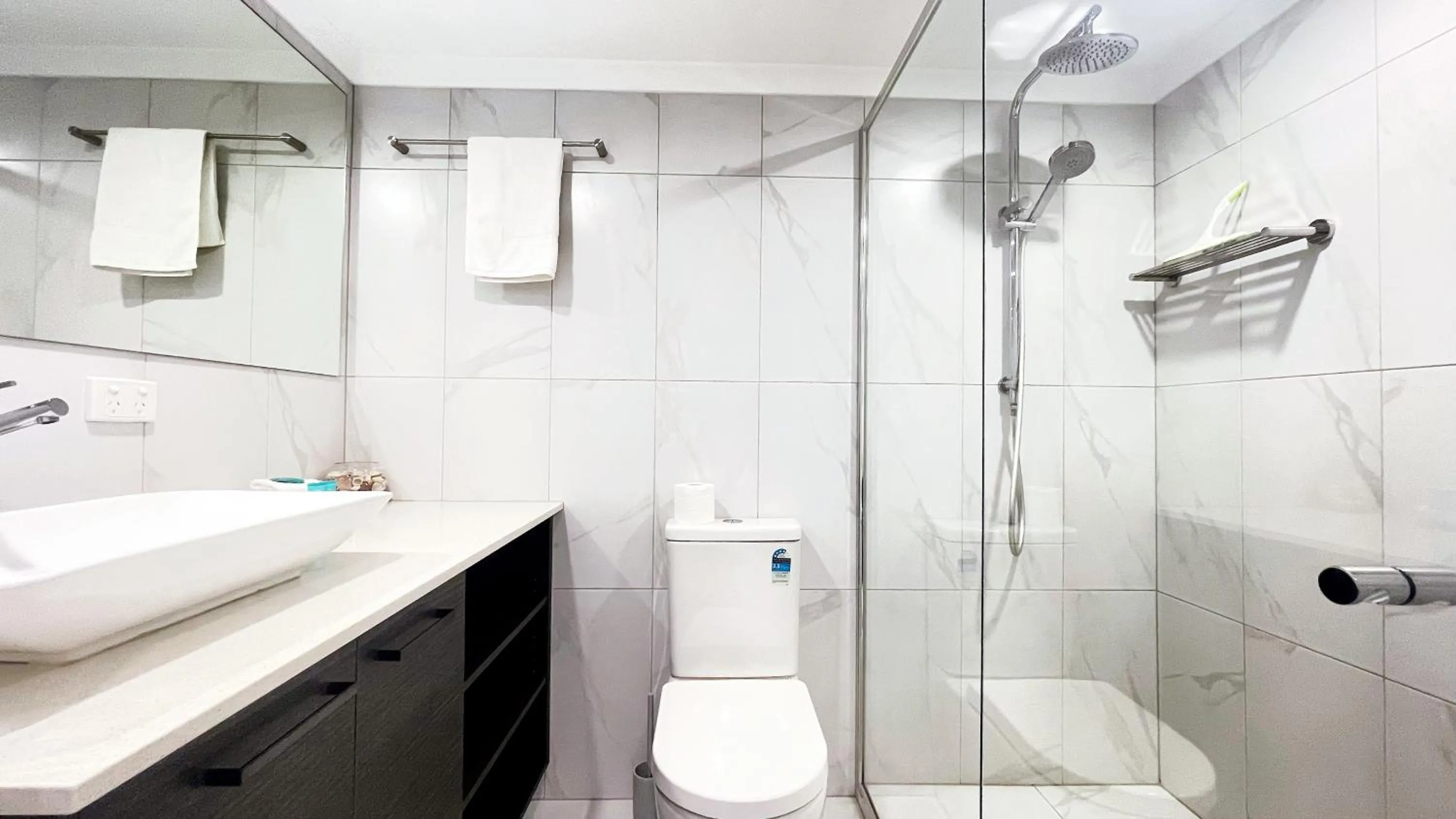 Shower in Maroochydore Riverfront Apartment
