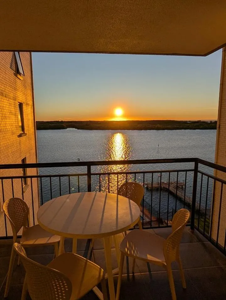 Maroochydore Riverfront Apartment