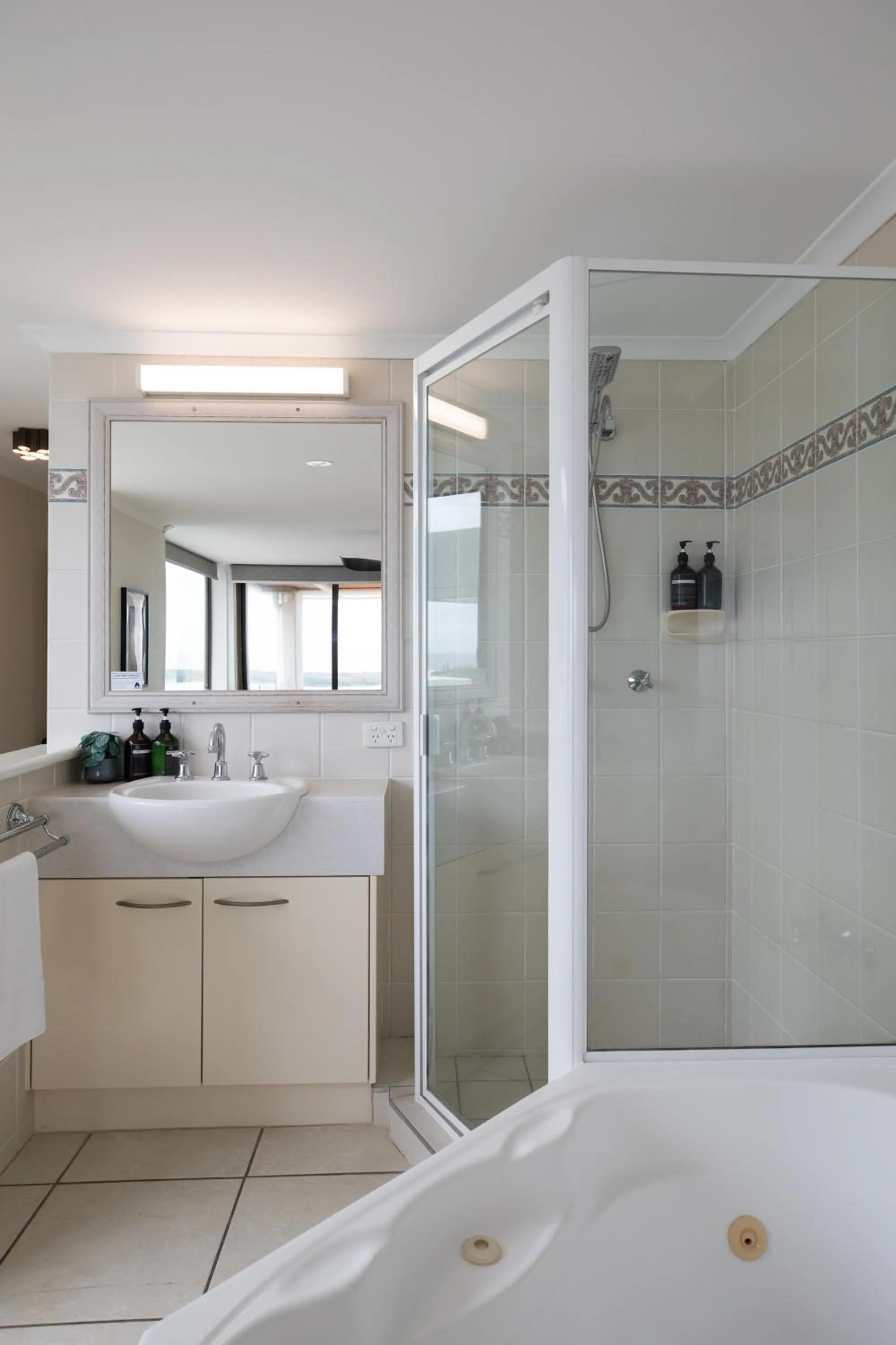 Maroochydore Riverfront Apartment