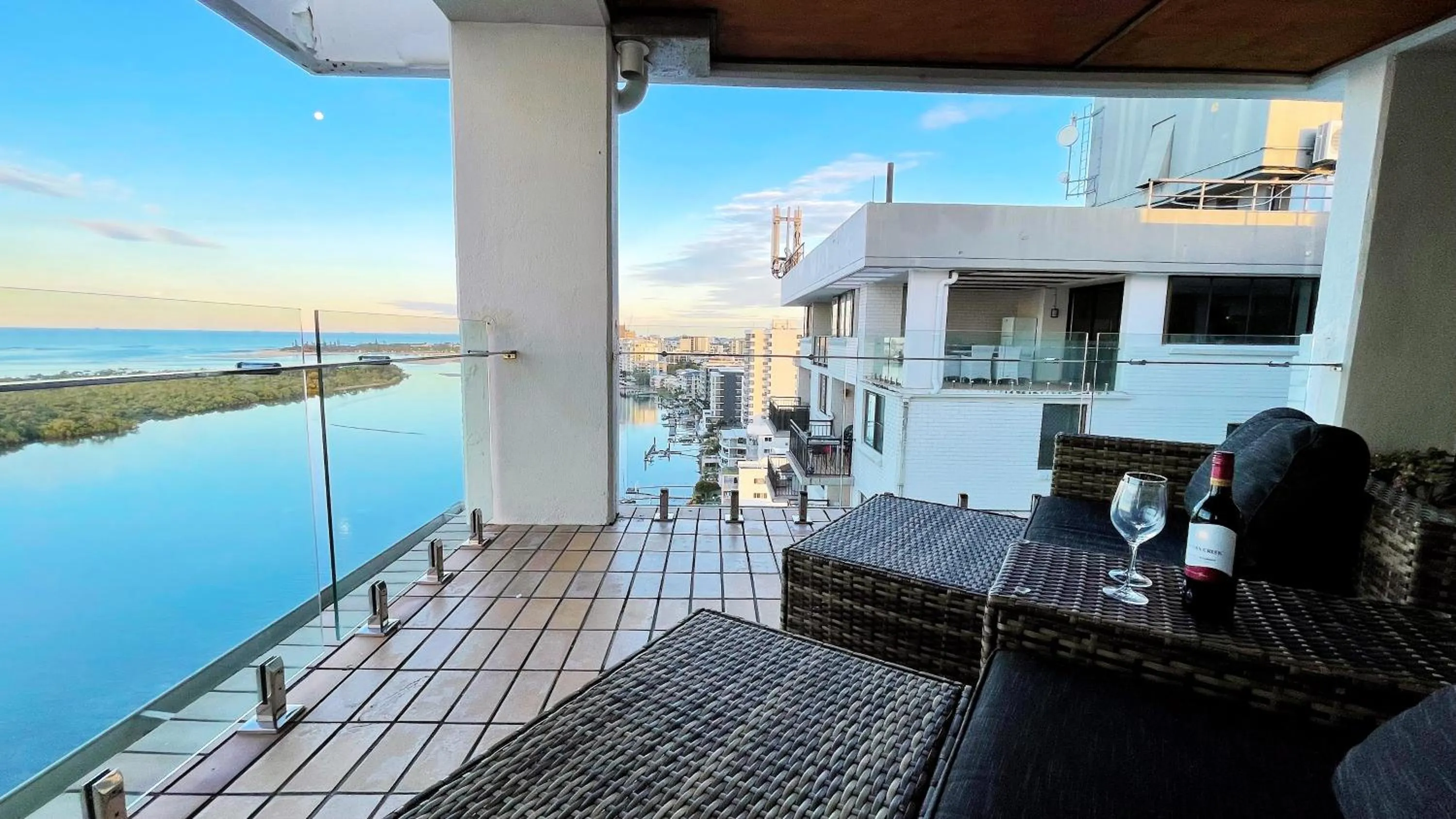 Maroochydore Riverfront Apartment