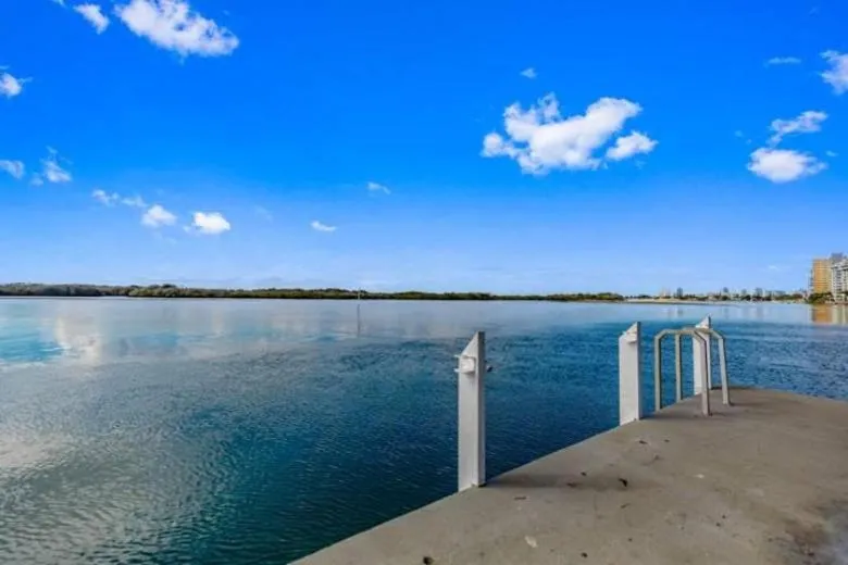 Maroochydore Riverfront Apartment