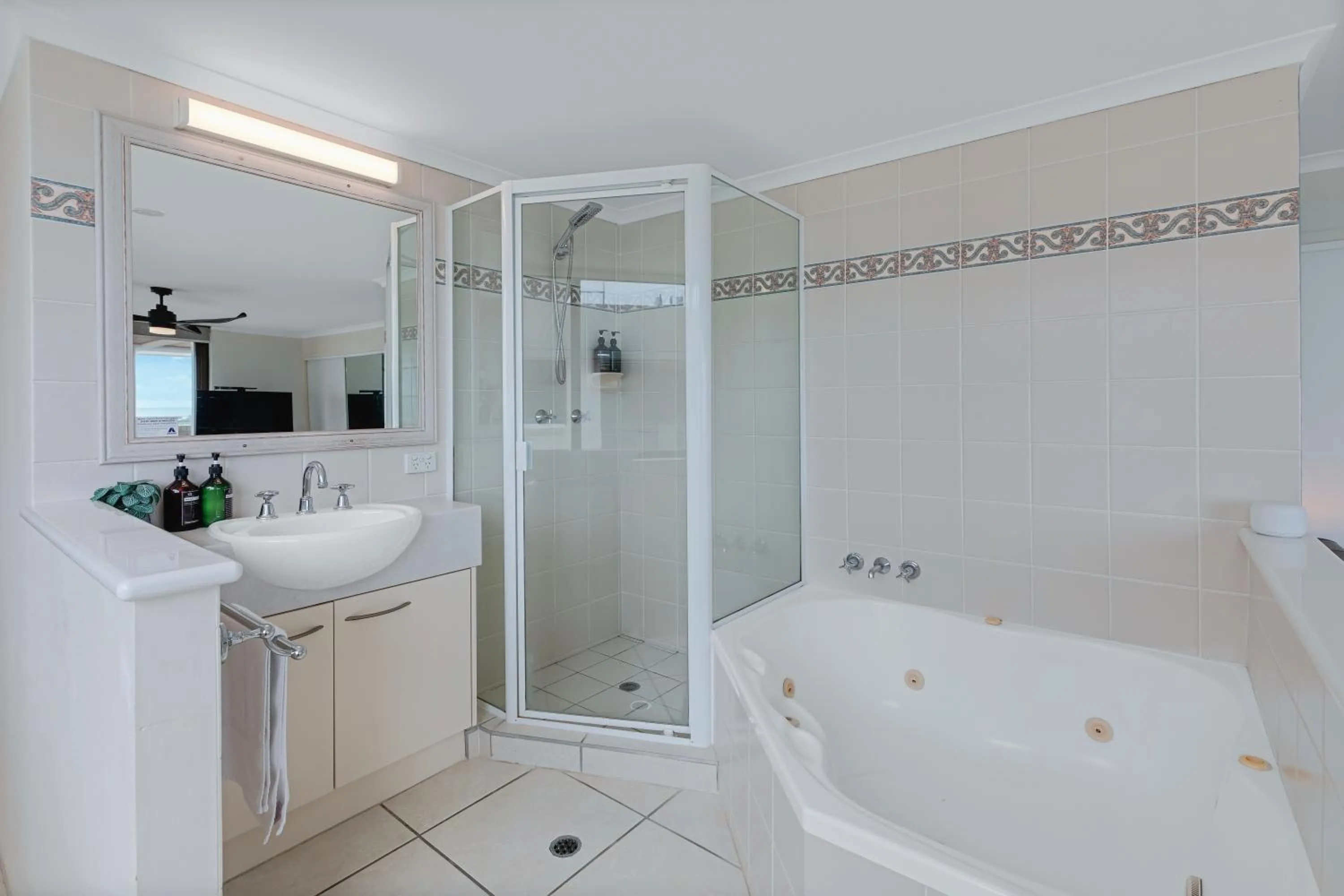 Maroochydore Riverfront Apartment