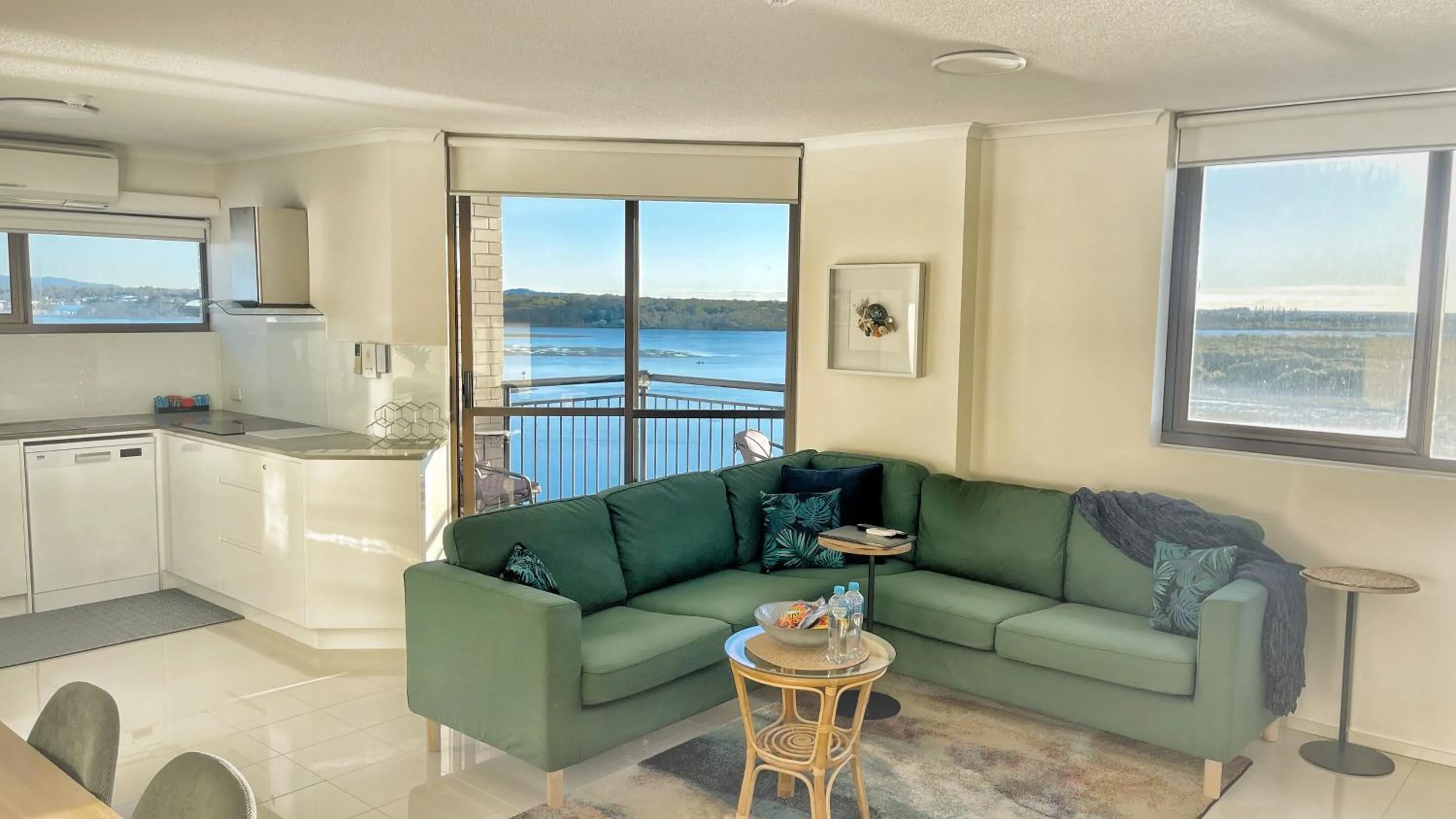Natural landscape in Maroochydore Riverfront Apartment
