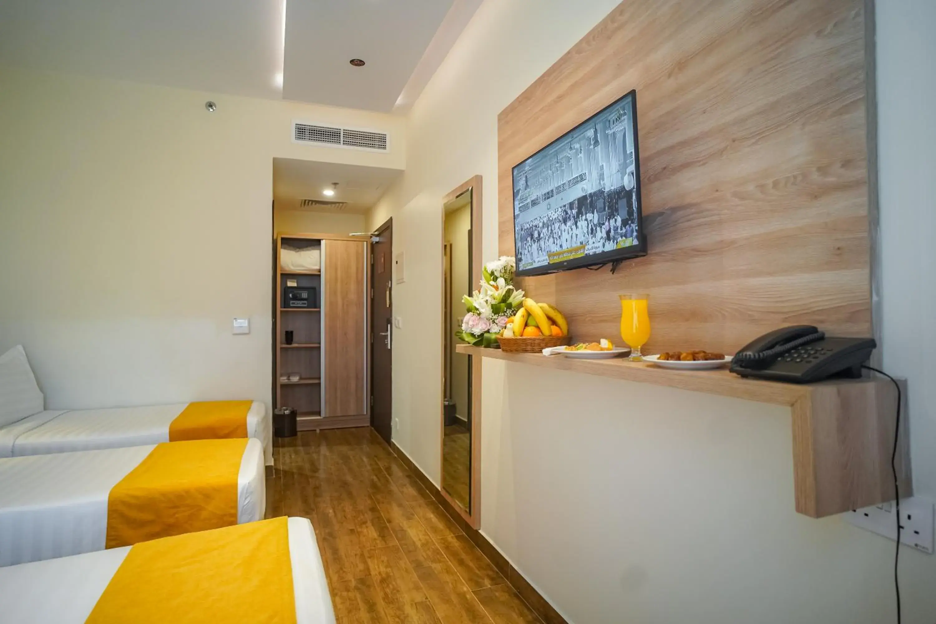 Bed in Worth Elite Hotel Bed in Worth Elite Hotel