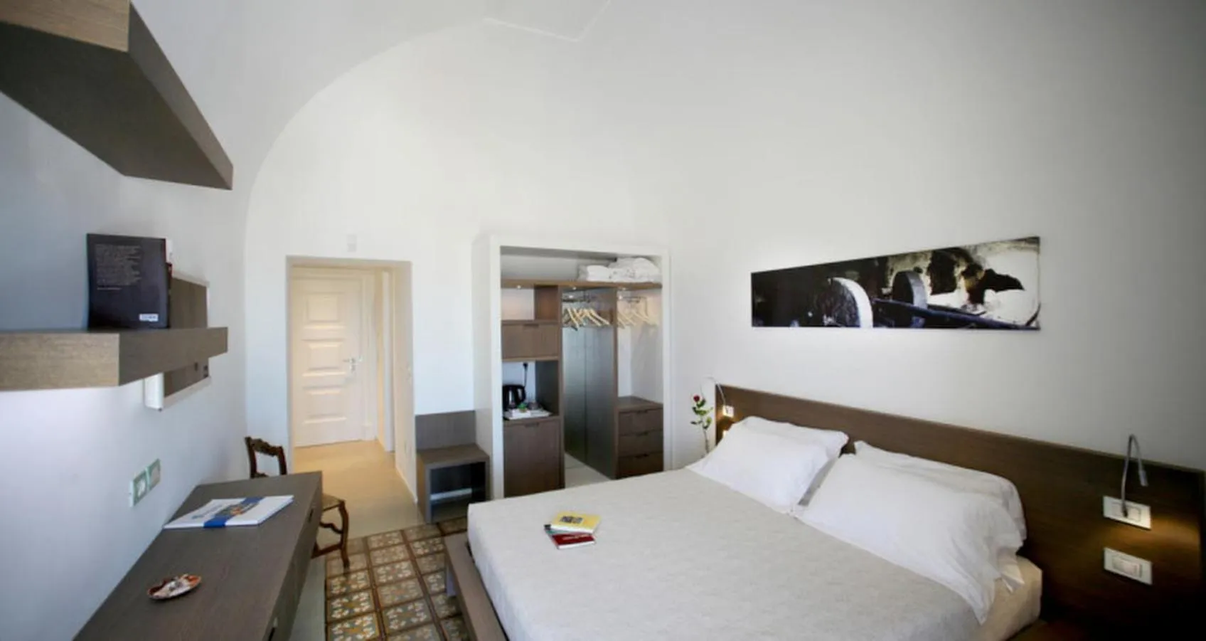 Deluxe Double Room with Sea View in Dimora Del Dragone