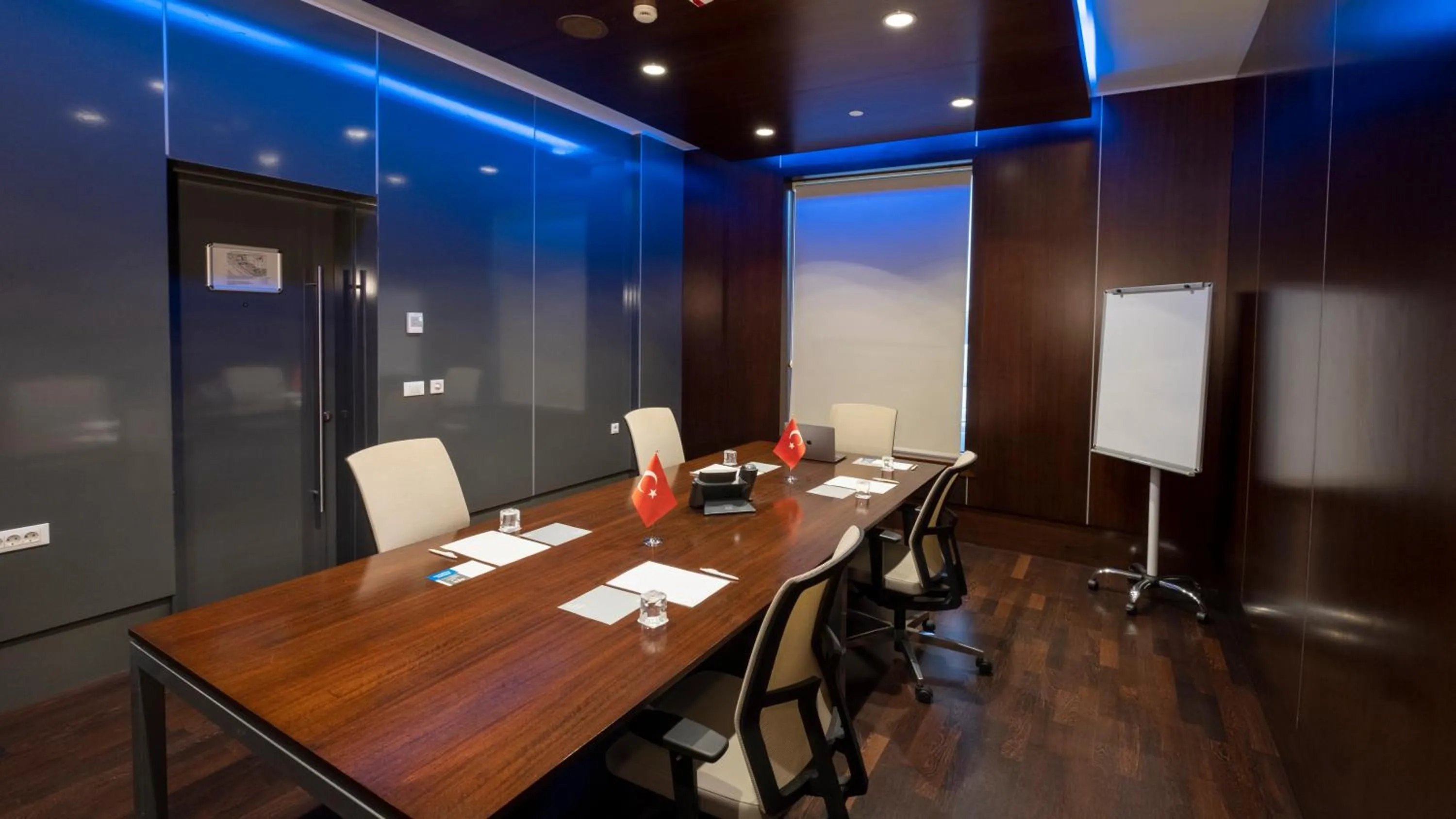 Meeting/conference room in FEZ INN Hotel