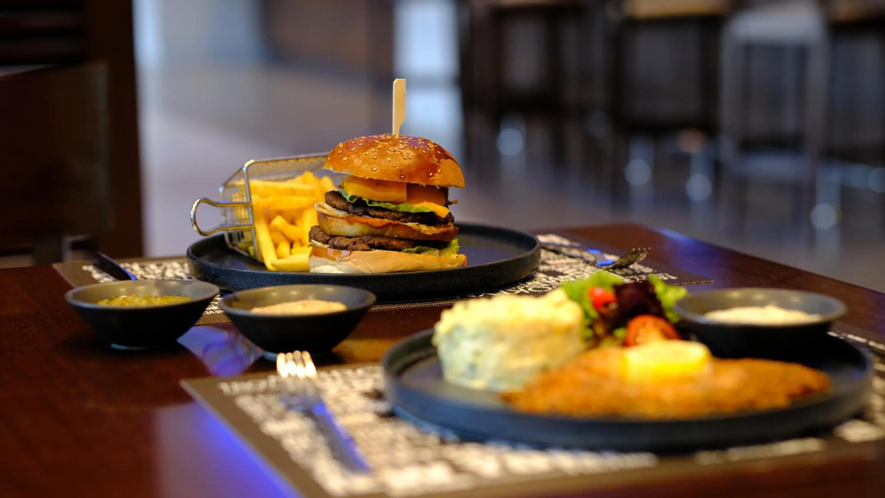 Food and drinks in FEZ INN Hotel