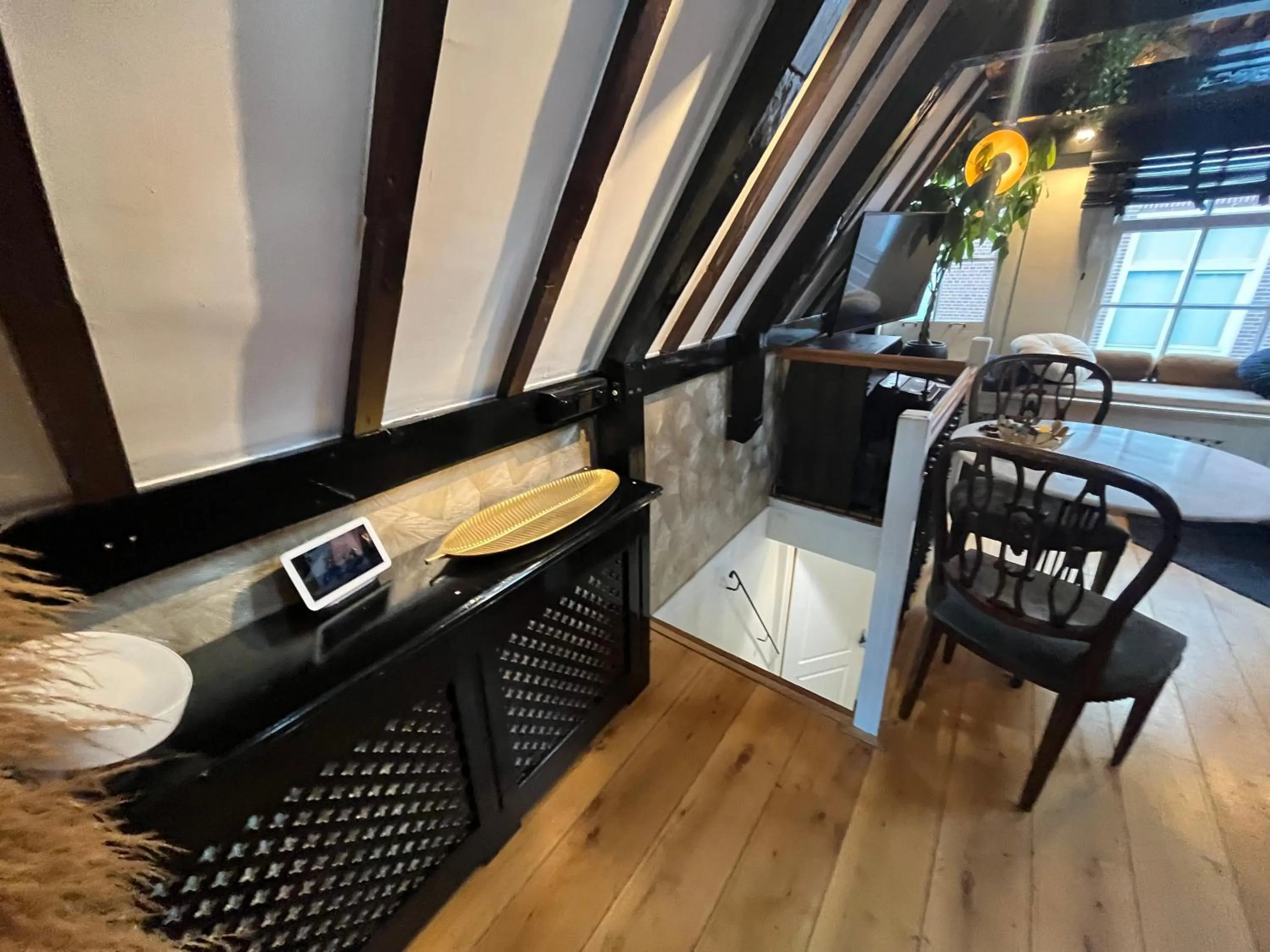 The Enlightened House Luxury Suites