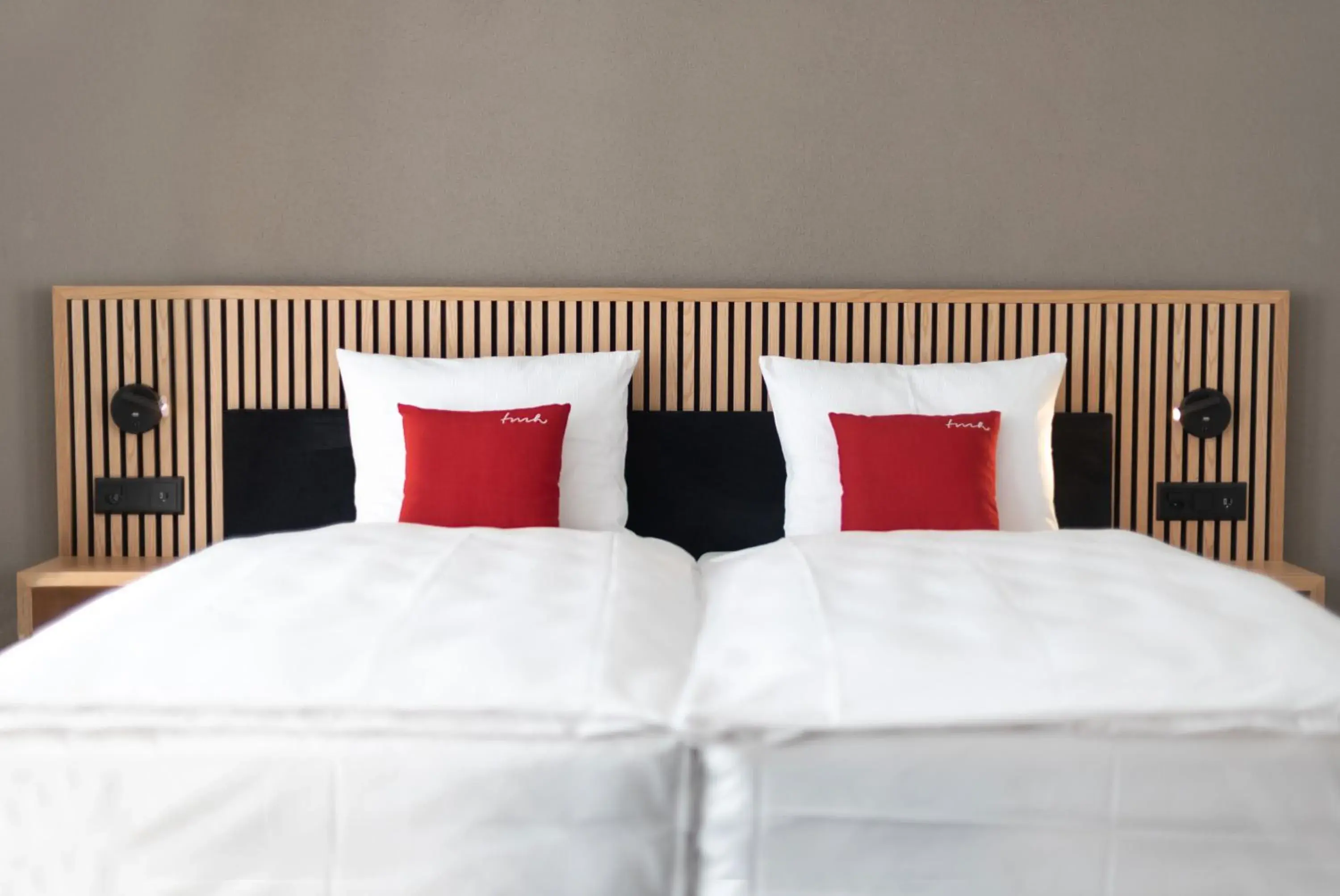 Bed in Tailormade Hotel BAB Bachenbülach Bed in Tailormade Hotel BAB Bachenbülach