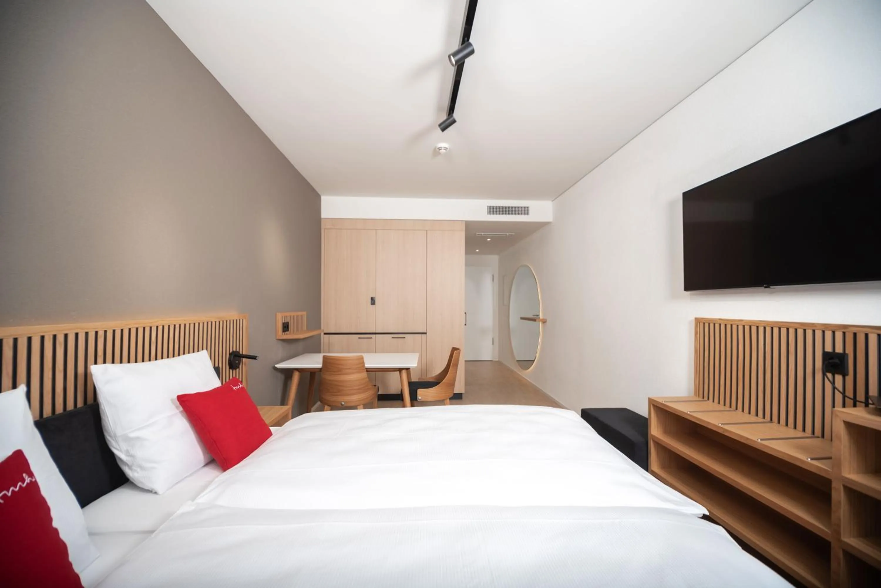 Bed in Tailormade Hotel BAB Bachenbülach