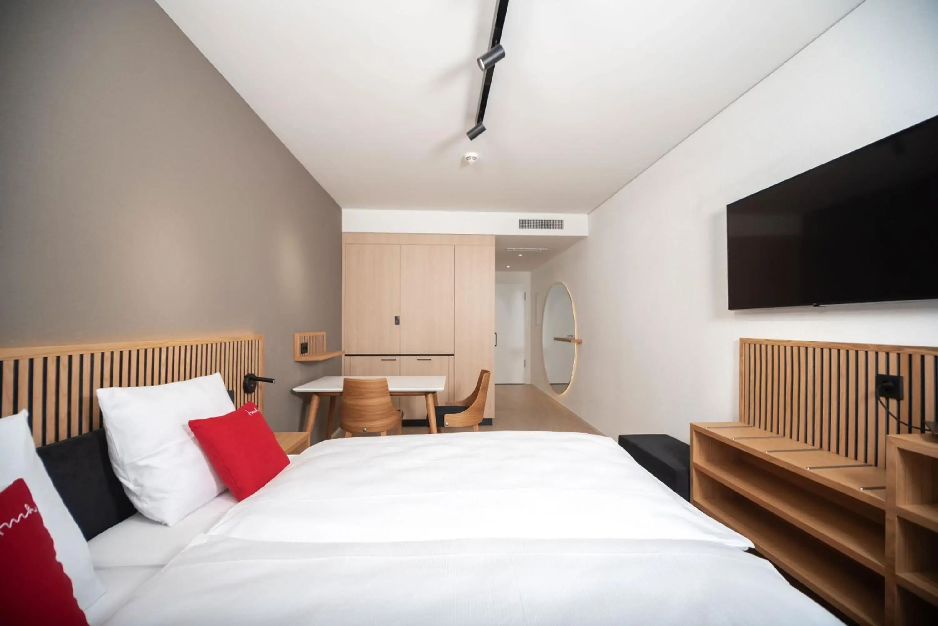 Bed in Tailormade Hotel BAB Bachenbülach Bed in Tailormade Hotel BAB Bachenbülach