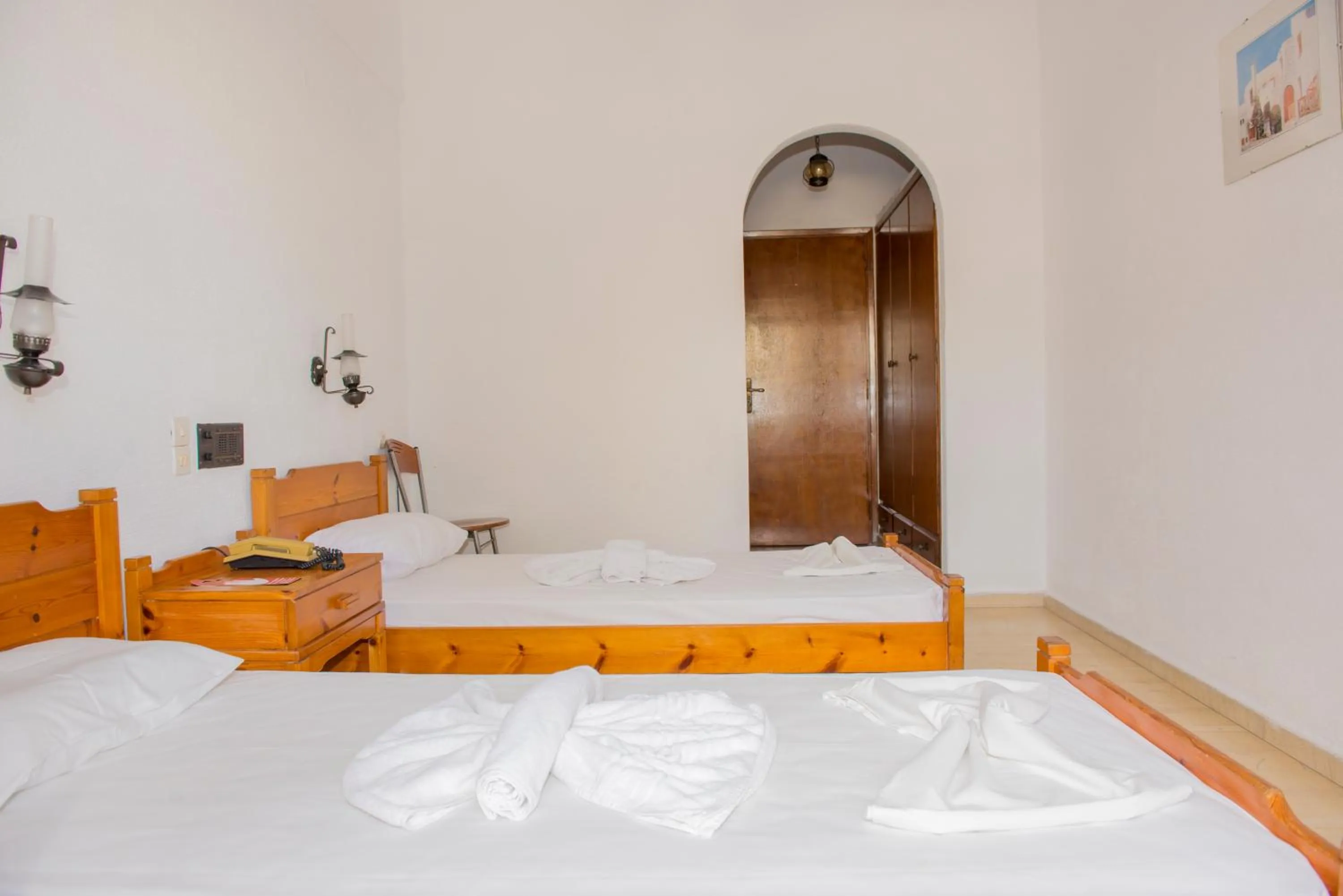 Photo of the whole room, Bed in Hotel Velissarios