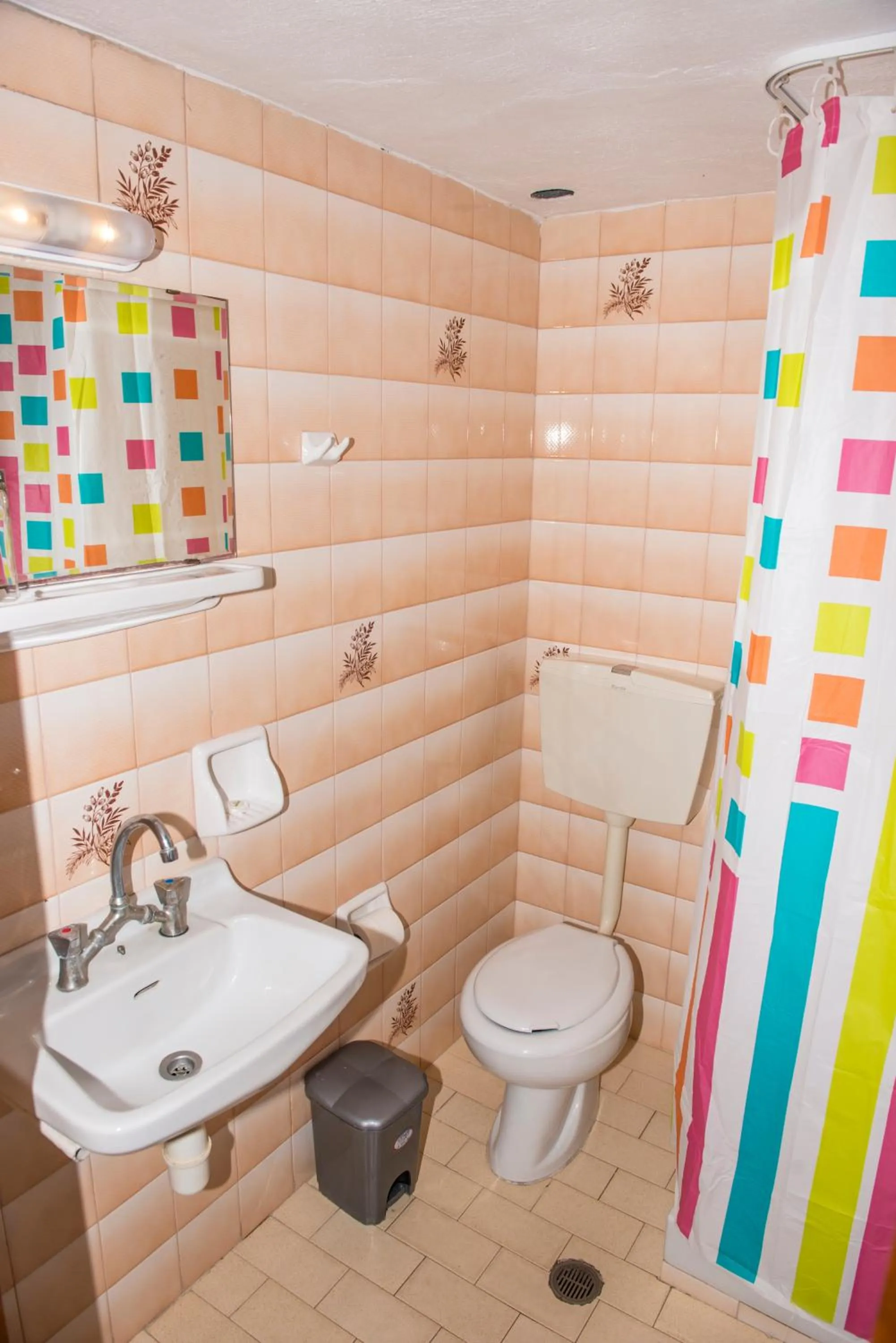 Bathroom in Hotel Velissarios