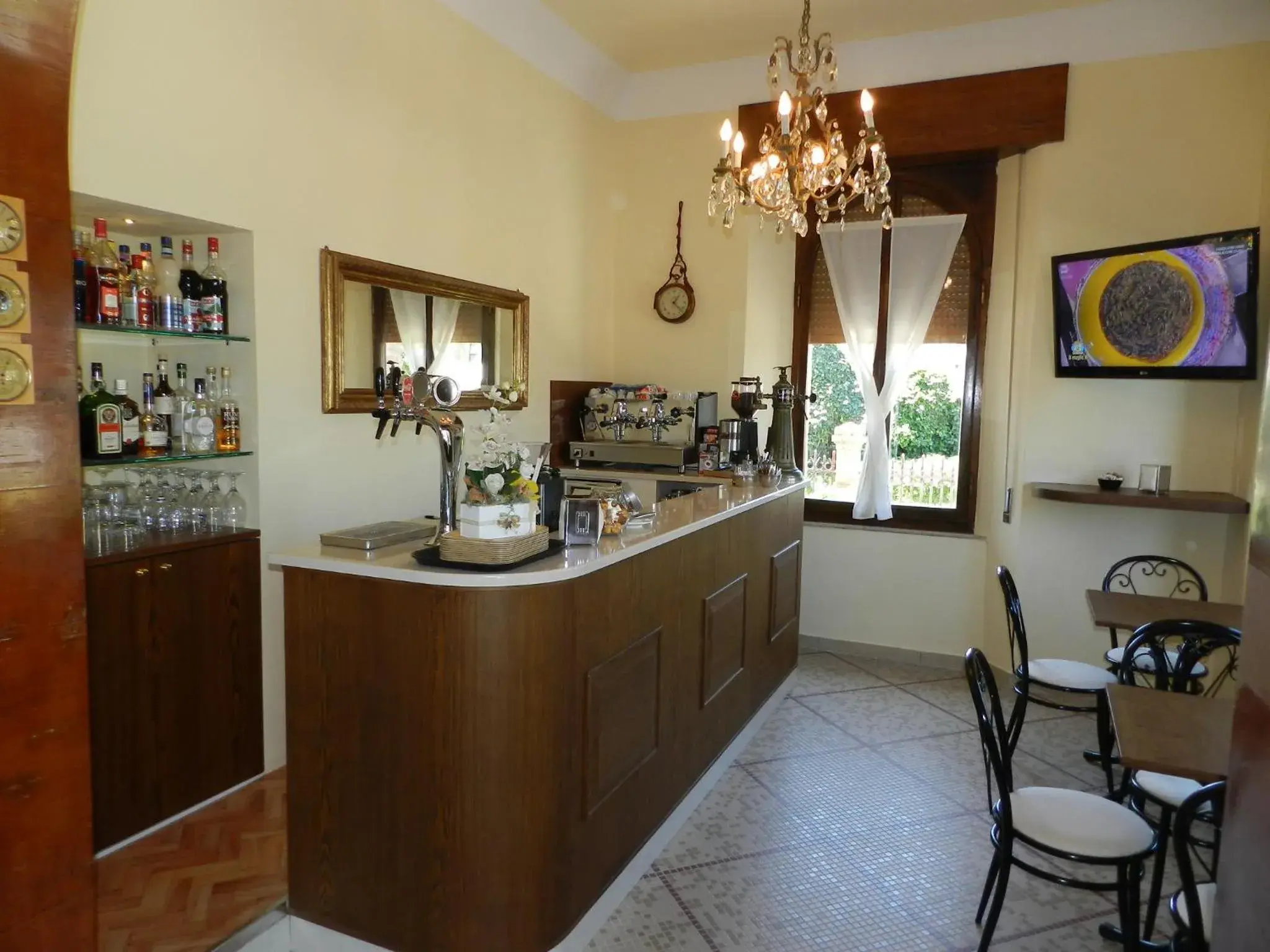 Lounge or bar, Restaurant/Places to Eat in Hotel Villa Fulgida