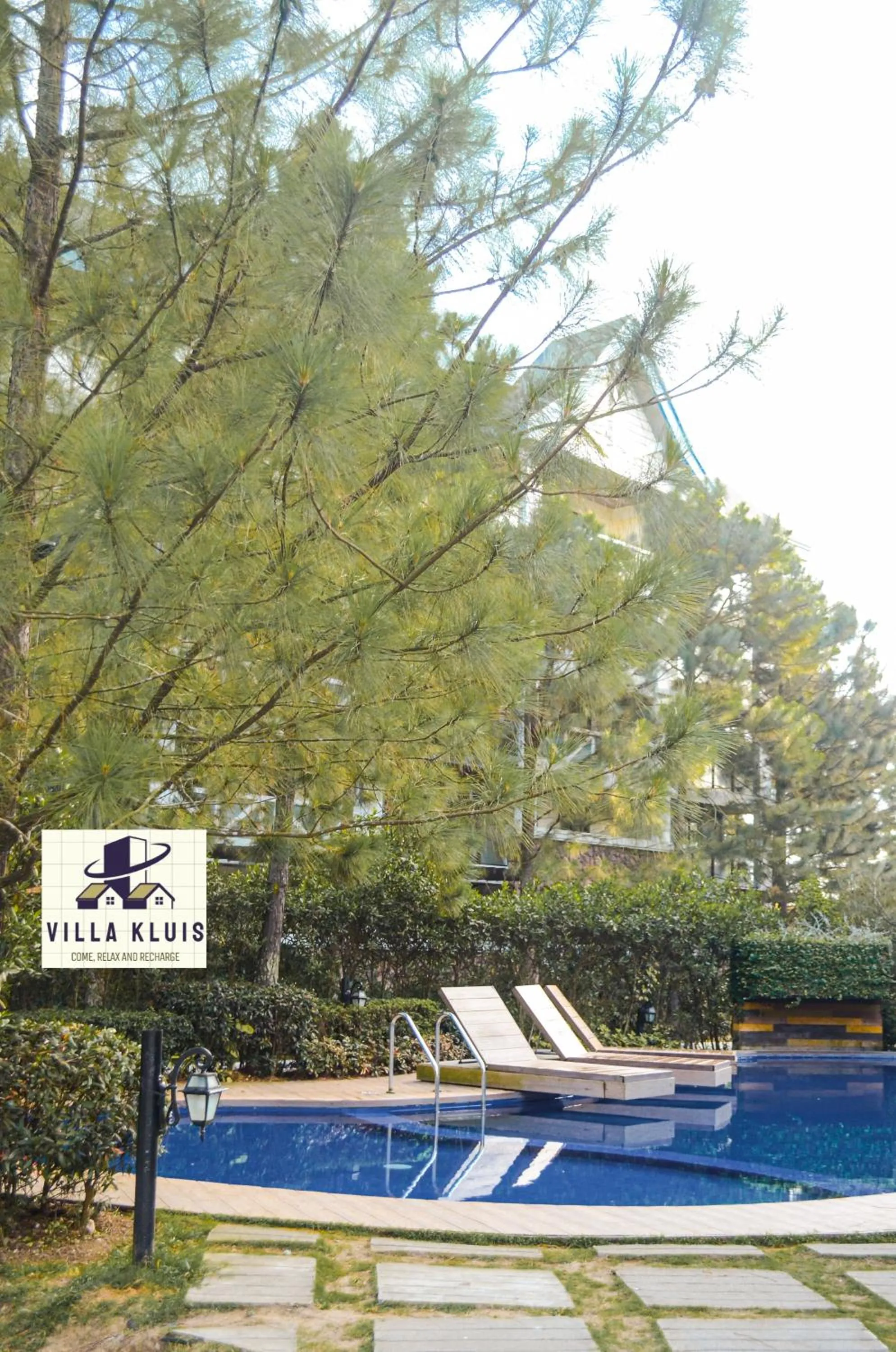 Tagaytay Cozy Staycation in Villa Kluis Pine Suite