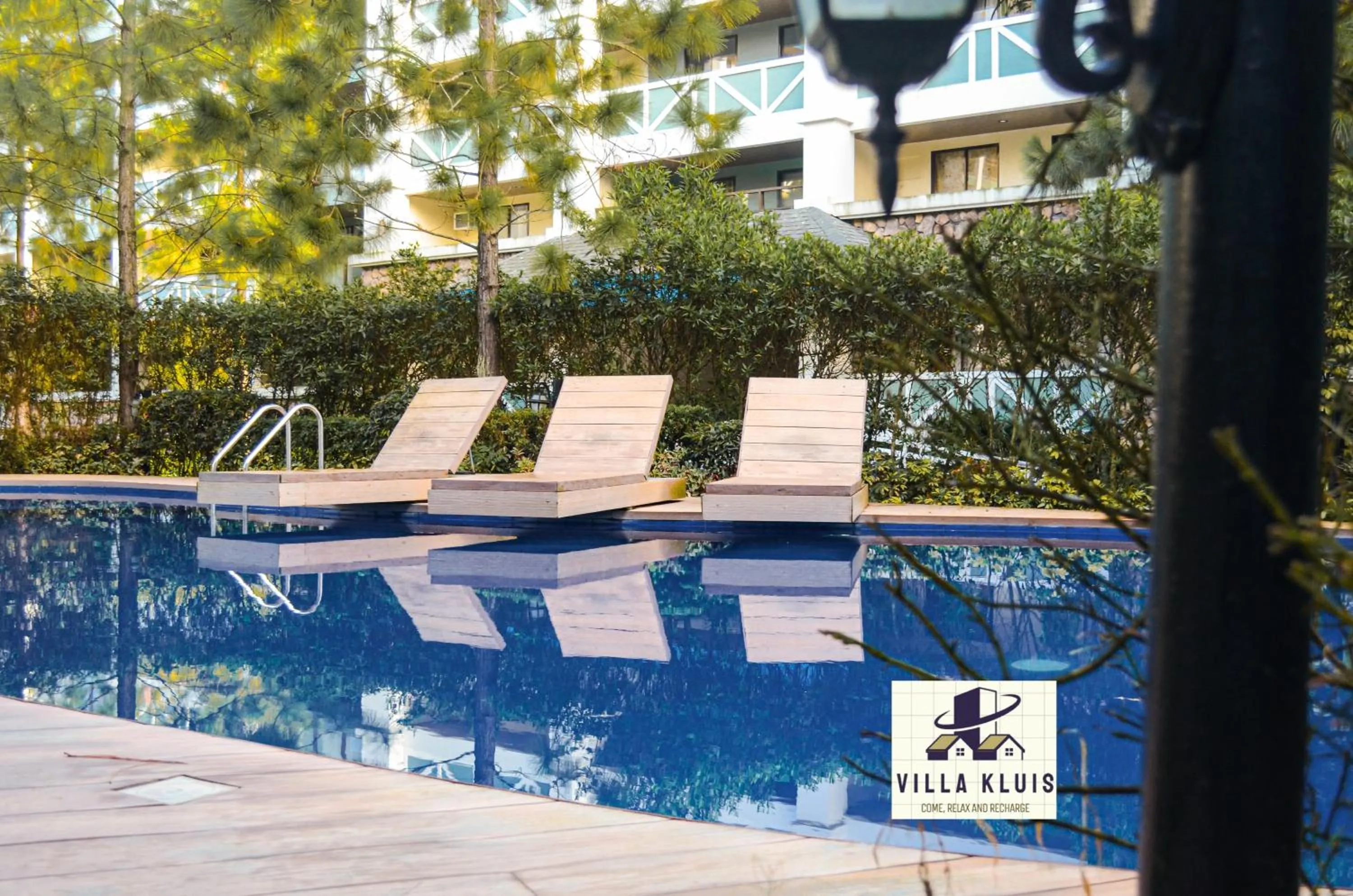 Tagaytay Cozy Staycation in Villa Kluis Pine Suite