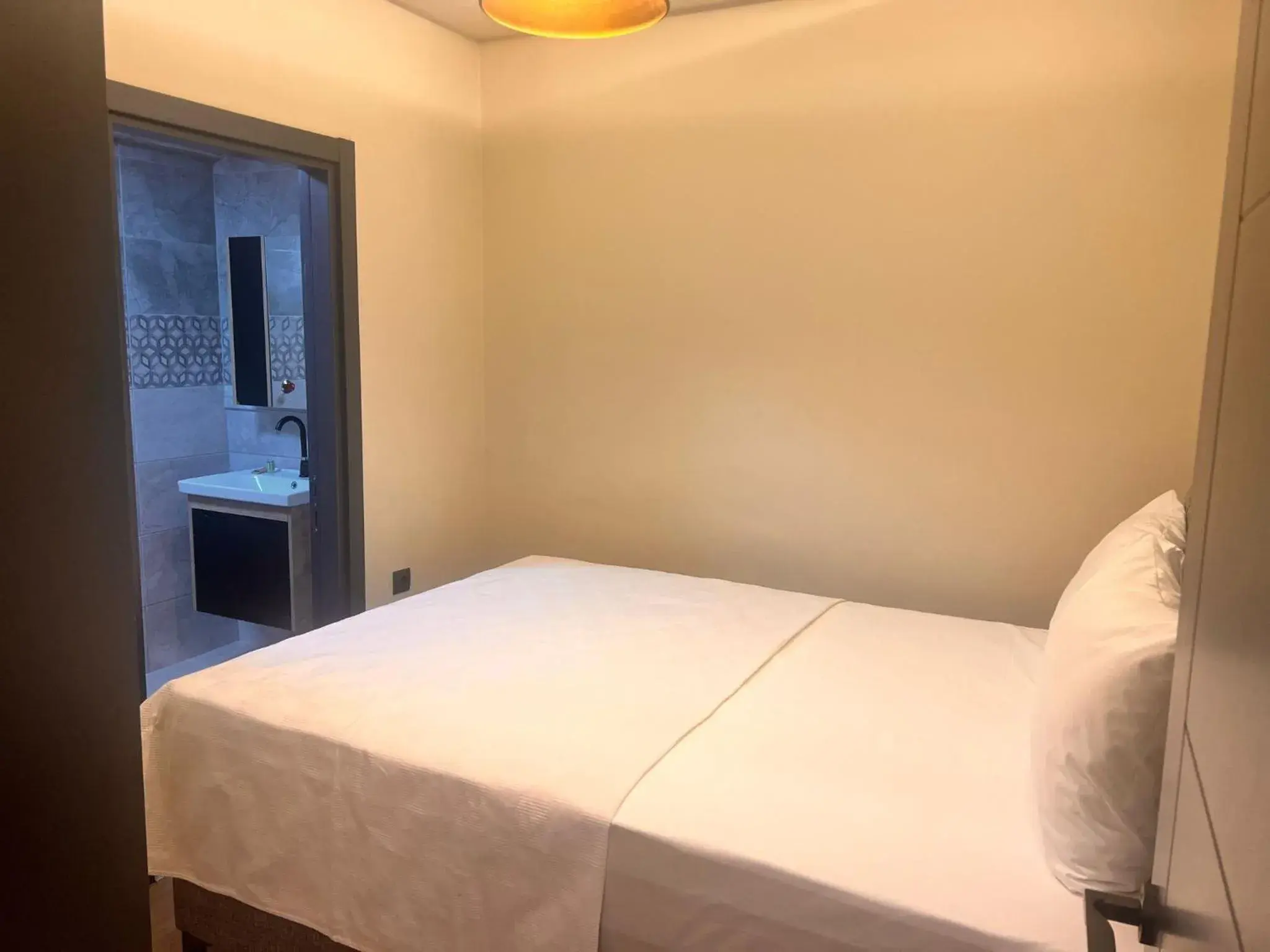 Bed in Hayal Fener Bed in Hayal Fener