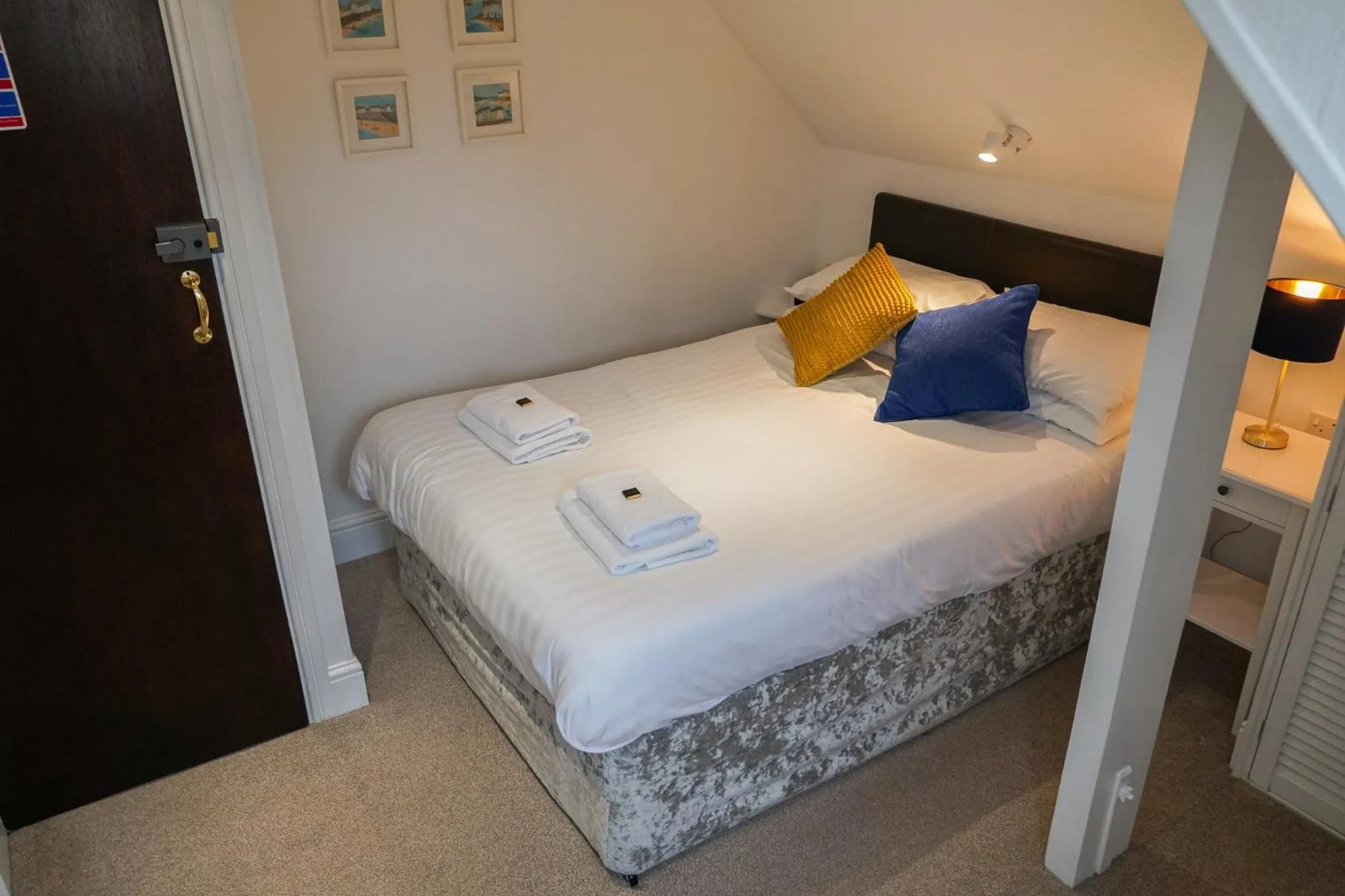 Bedroom, Bed in The Sandpiper Guest House