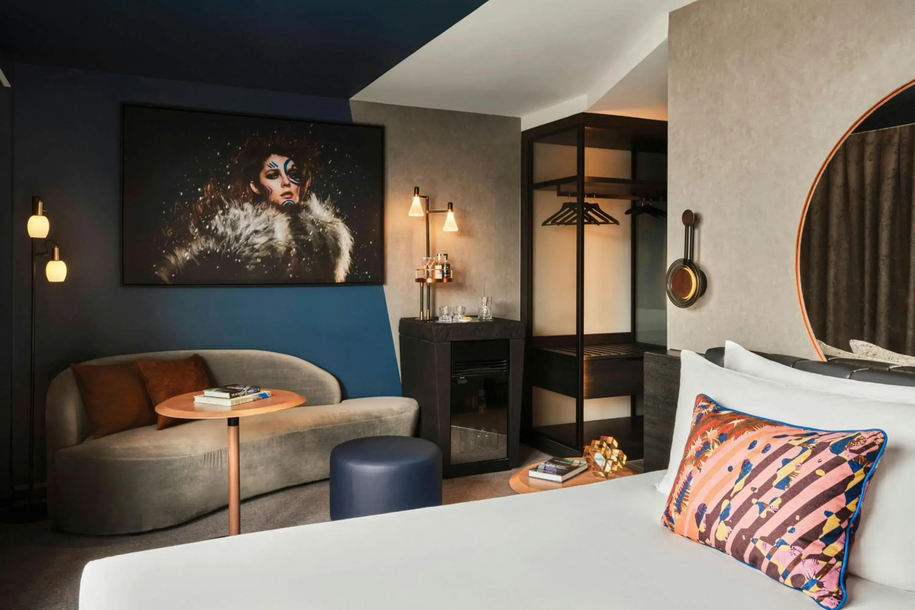 Superior King Room in W Edinburgh Superior King Room in W Edinburgh