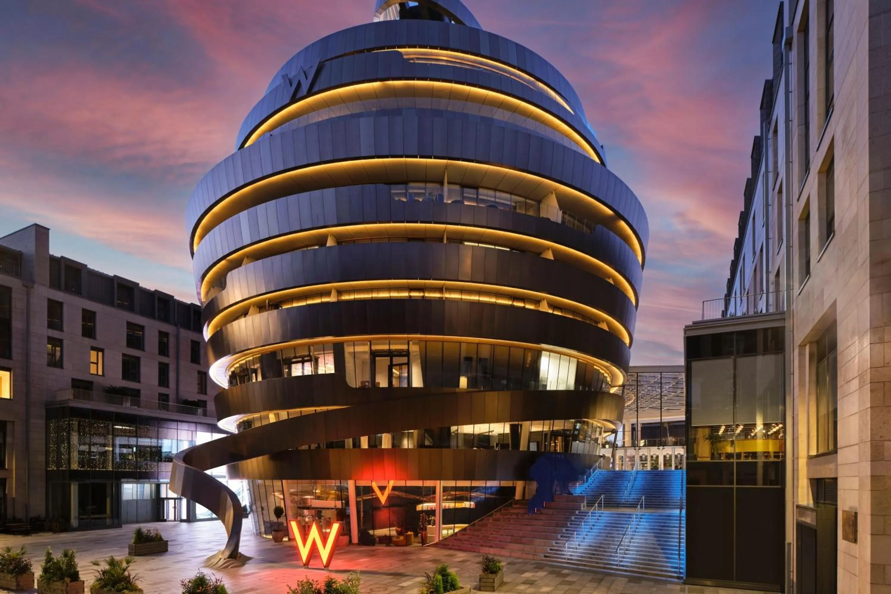 Property building in W Edinburgh